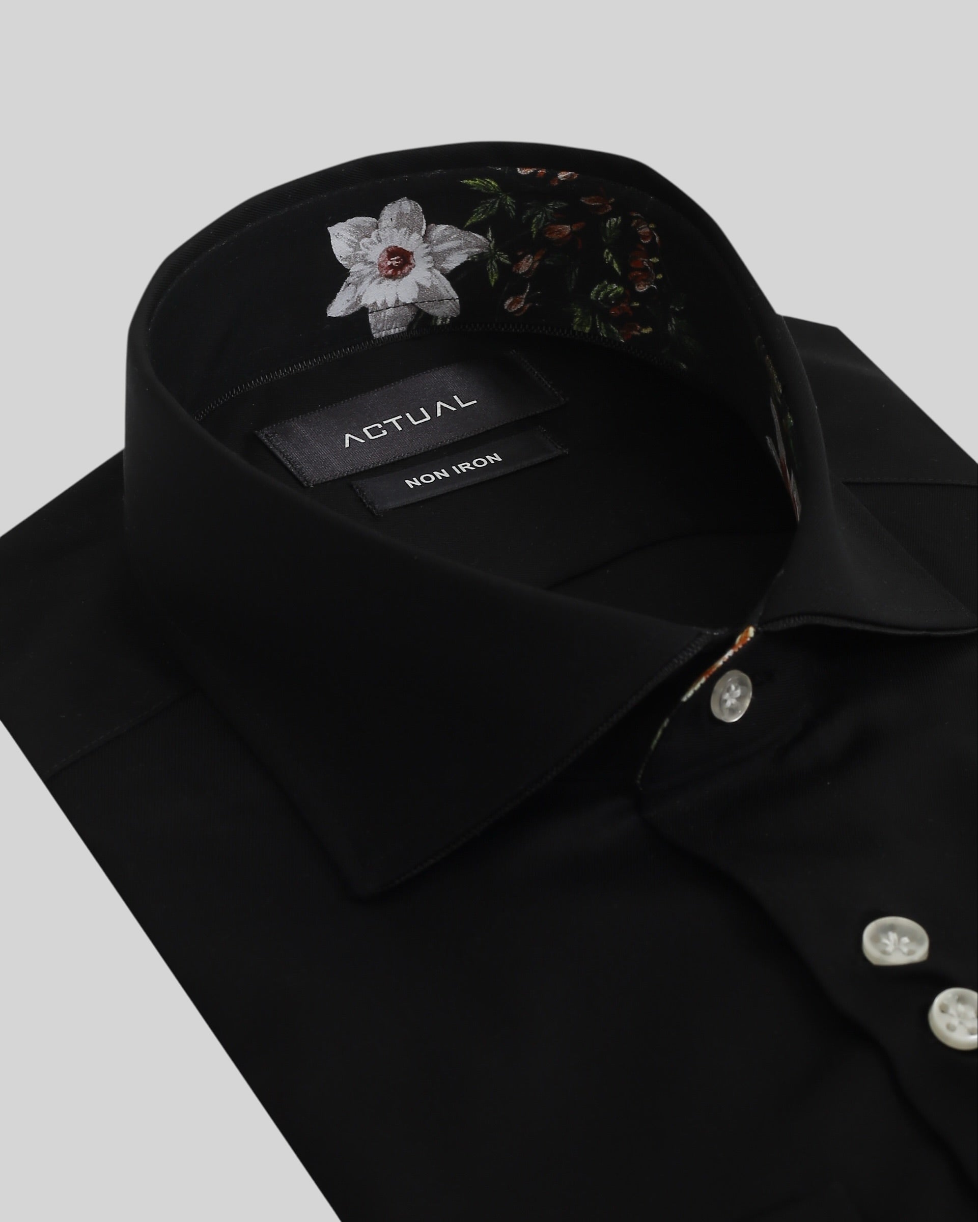 Strijkvrij overhemd van 100% katoen in slim fit met florale contrastdetails – Model 25-024