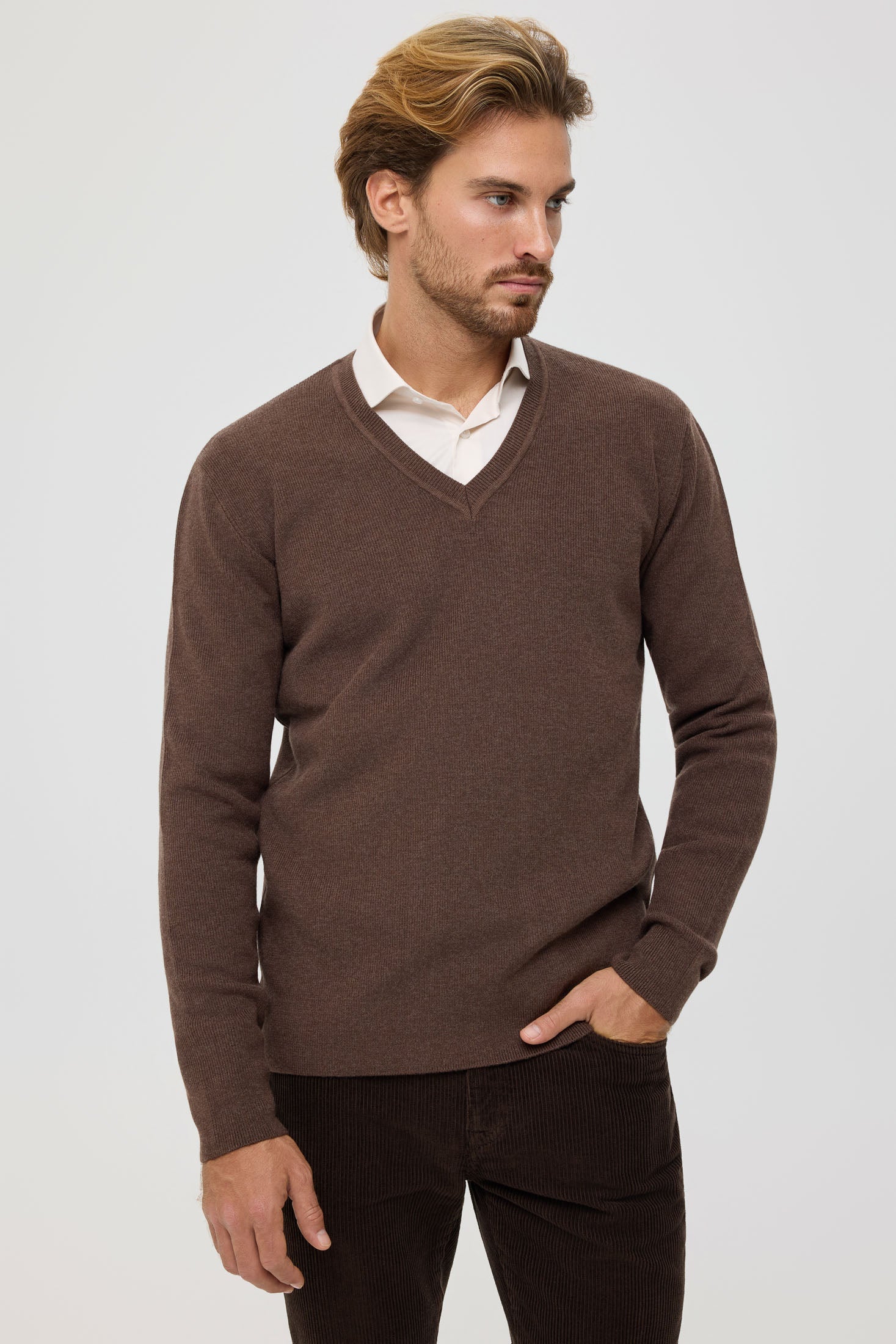 Men’s Premium V-Neck Knit Pullover – Soft Wool Blend | Style 8025