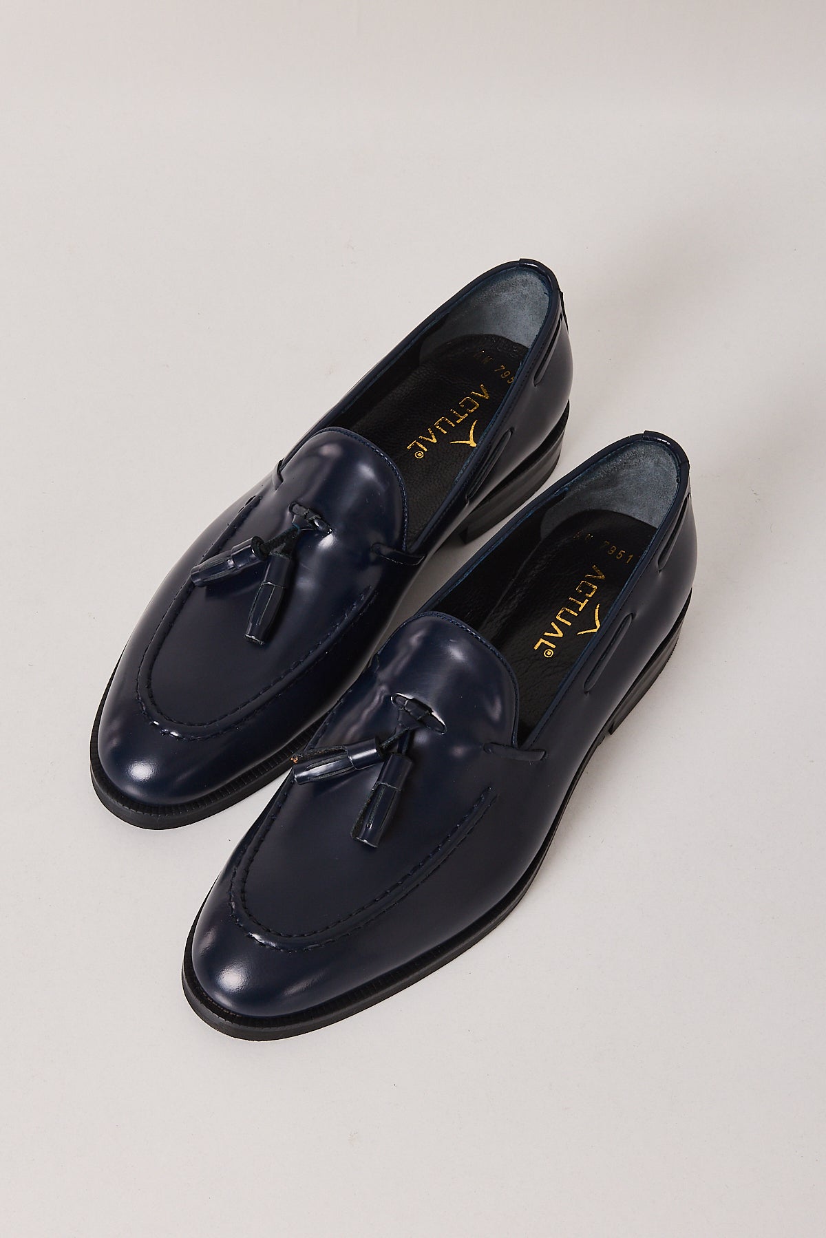 Premium-Herren-Slipper aus Leder mit Quasten – Echtes Vollnarbenleder