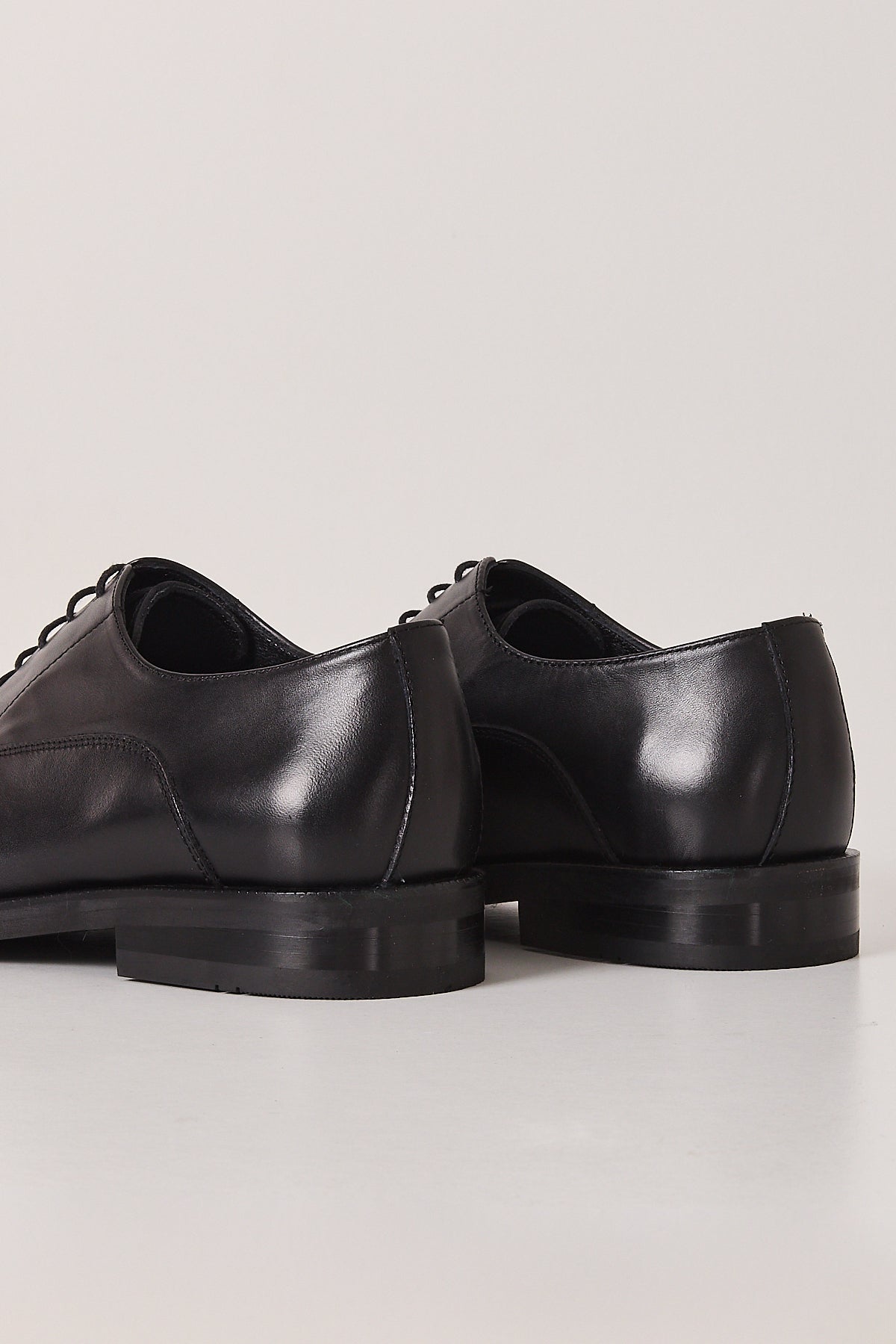 Hochwertige Oxford-Schuhe für Herren aus echtem Vollnarbenleder