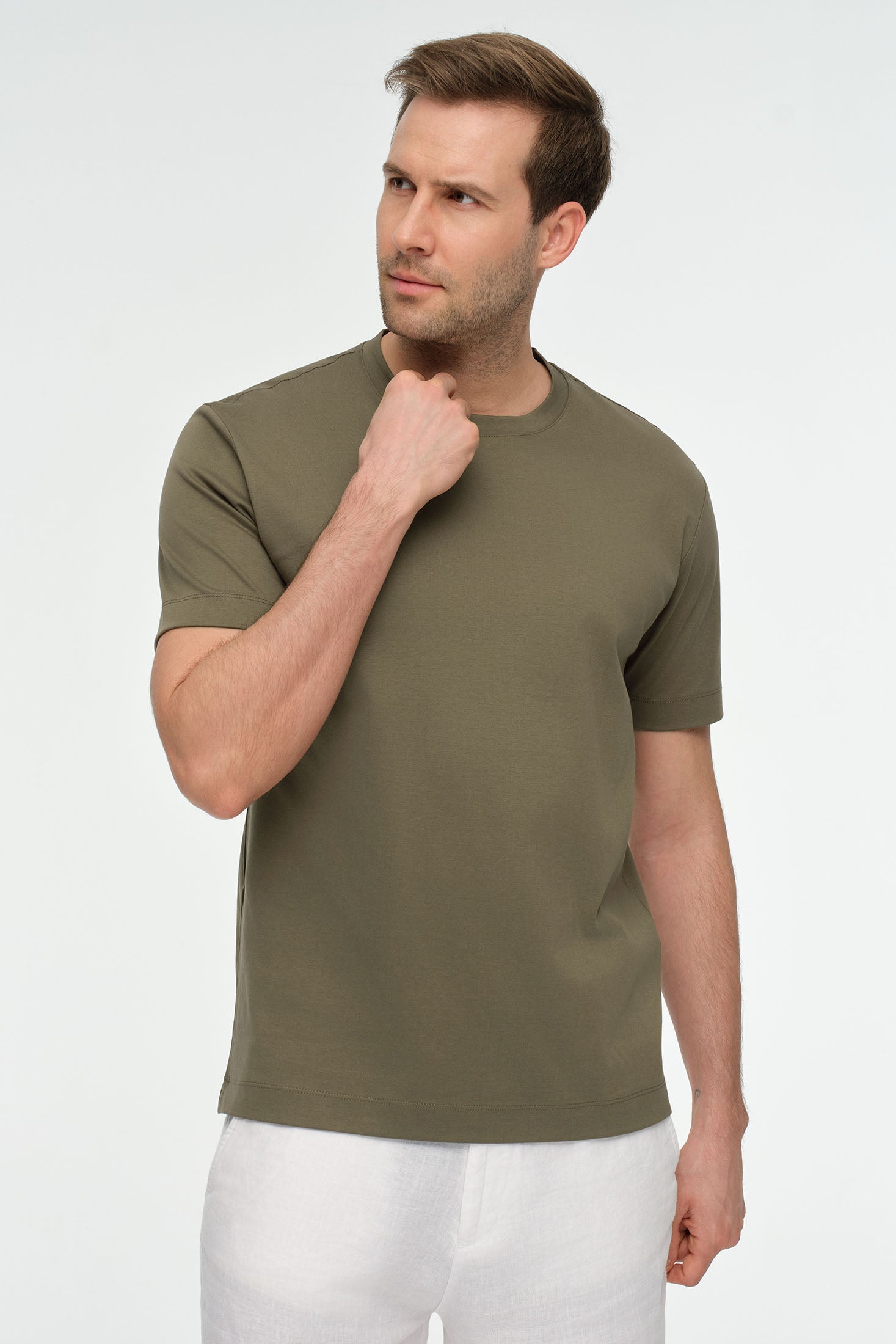 Herren Premium Basic T-Shirt aus merzerisierter Baumwolle – Slim Fit | Stil 8508