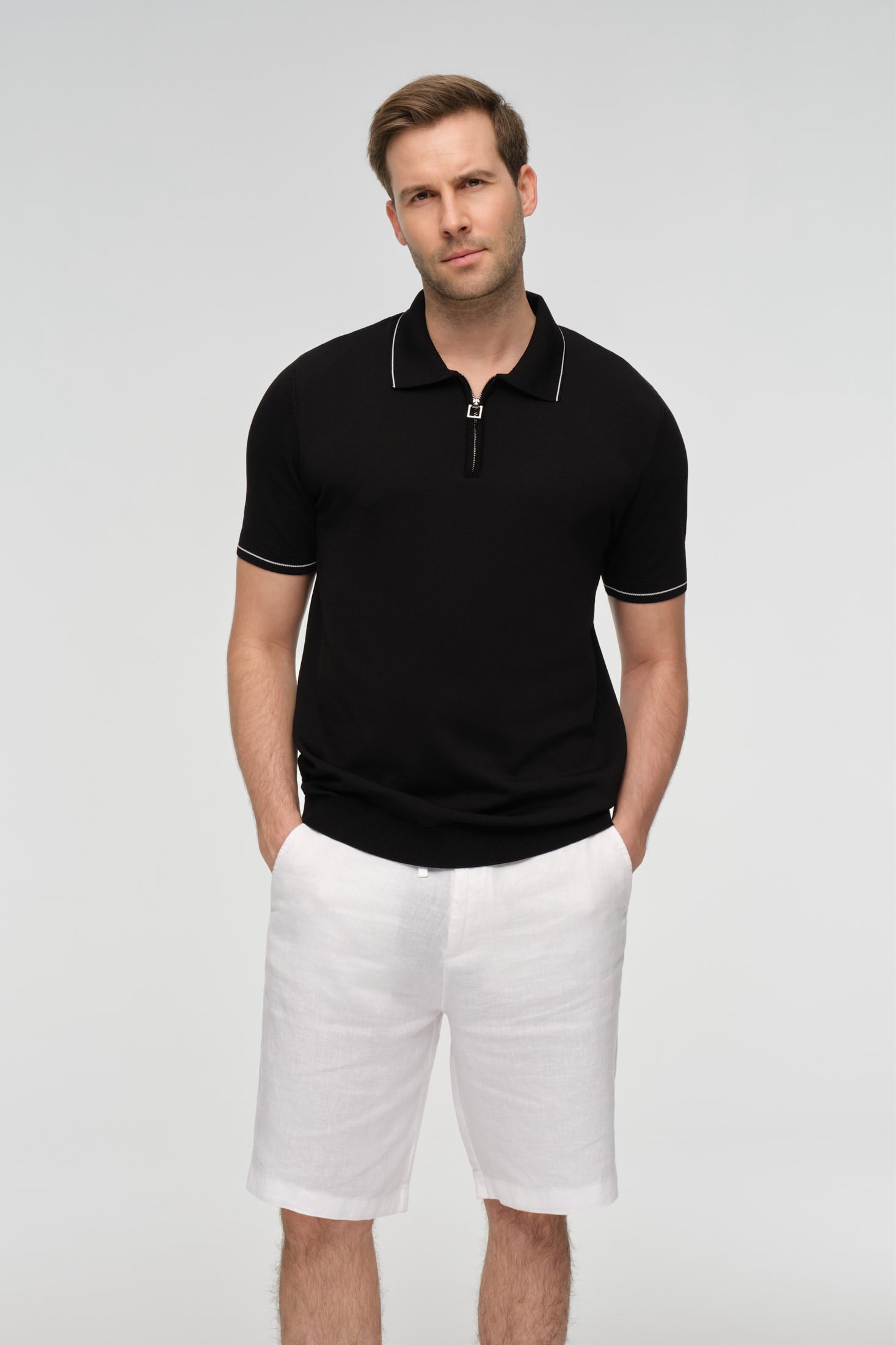 Refined Knit Polo with Zip Collar | Modern Tailored Elegance – Model 8040