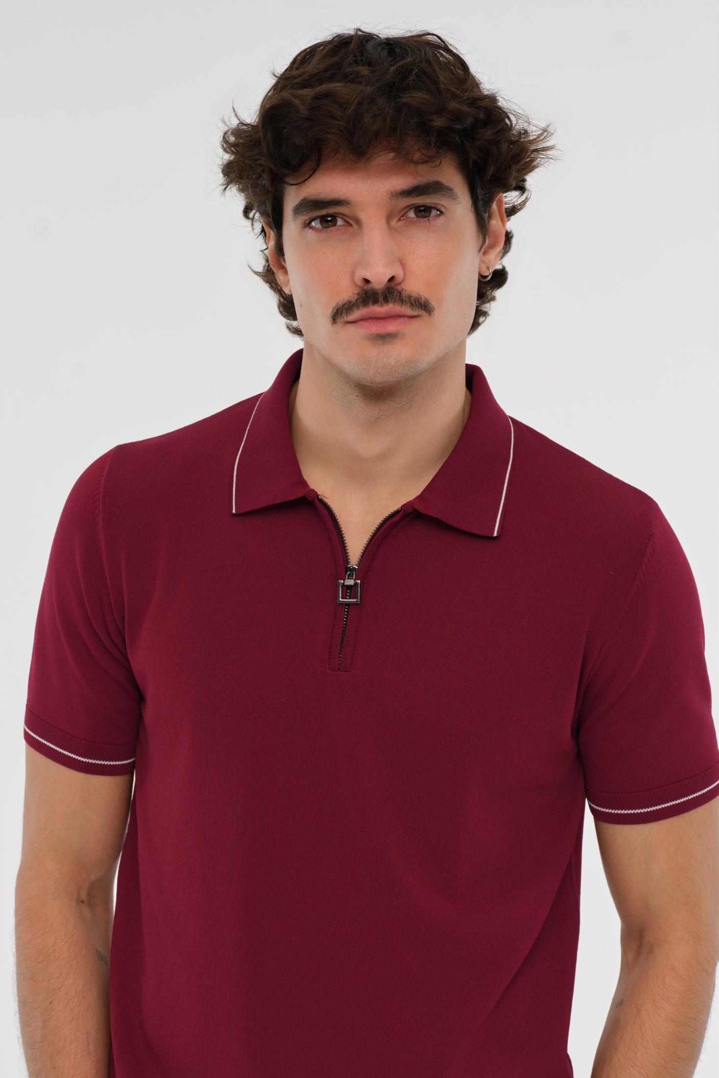 Strick-Polo mit Reißverschlusskragen | Moderne Tailored Eleganz – Modell 8040