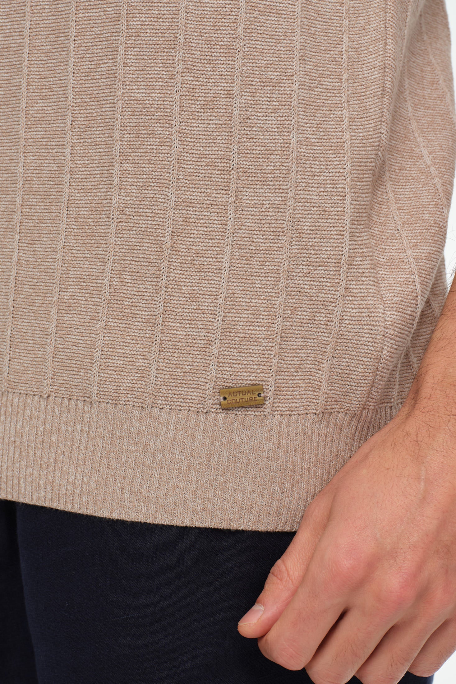 Strick-Polo mit offenem Kragen | Relaxed Tailored Eleganz – Modell 8042