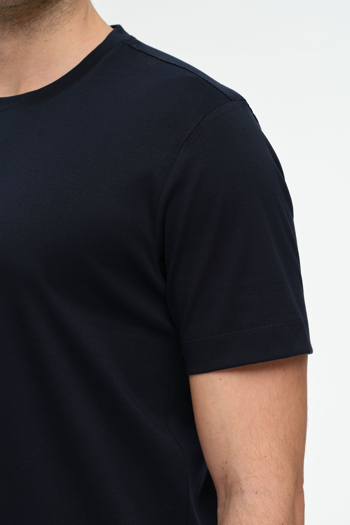 Herren Premium Basic T-Shirt aus merzerisierter Baumwolle – Slim Fit | Stil 8508