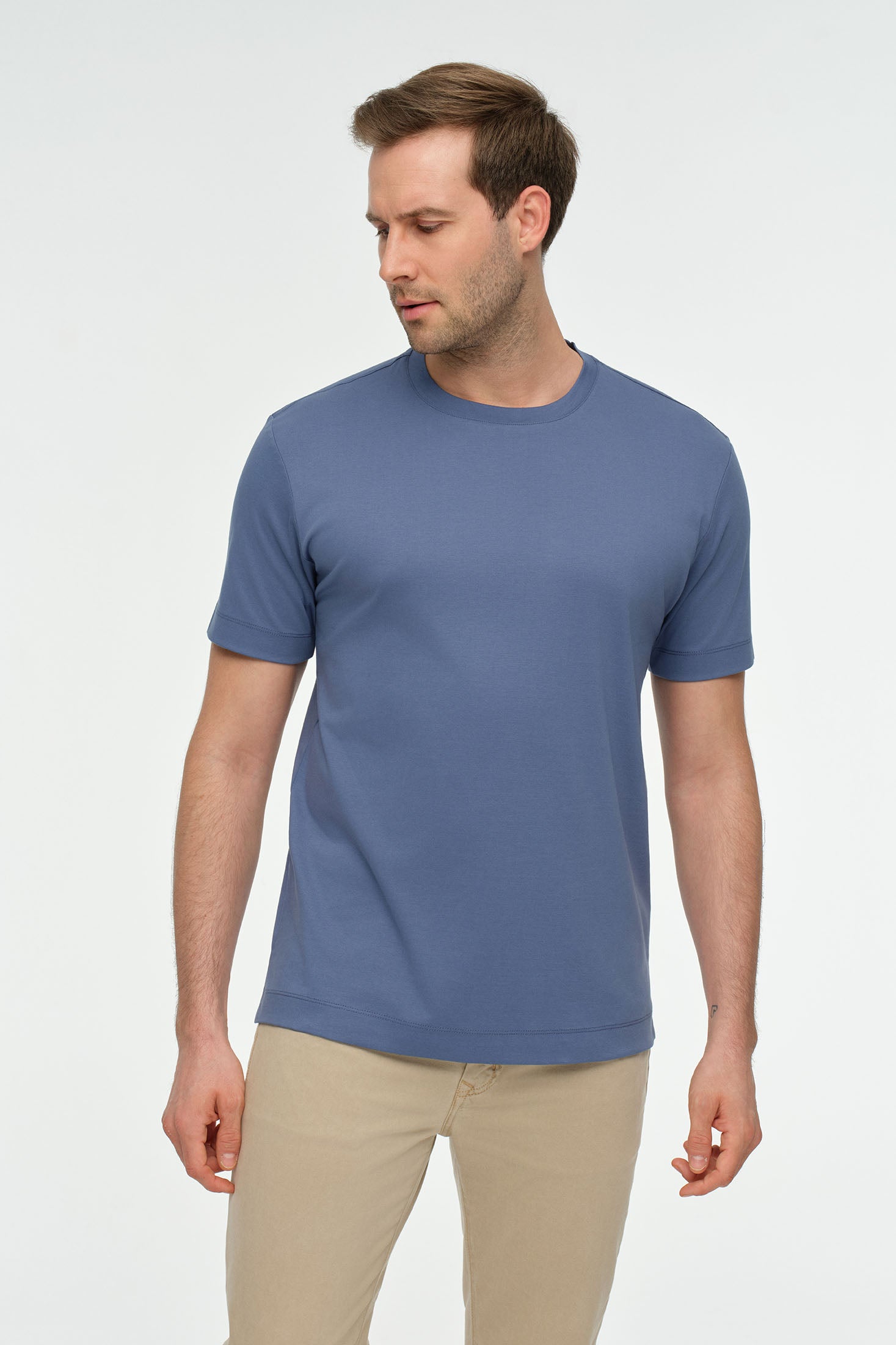 Herren Premium Basic T-Shirt aus merzerisierter Baumwolle – Slim Fit | Stil 8508