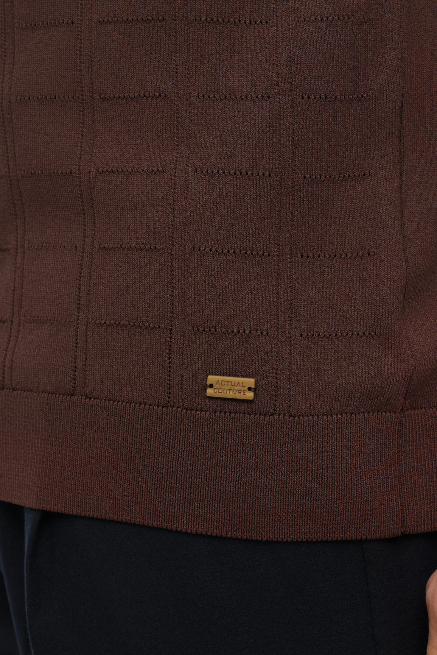 Textured Knit Polo with Zip Collar | Refined Structured Elegance – Model 8041