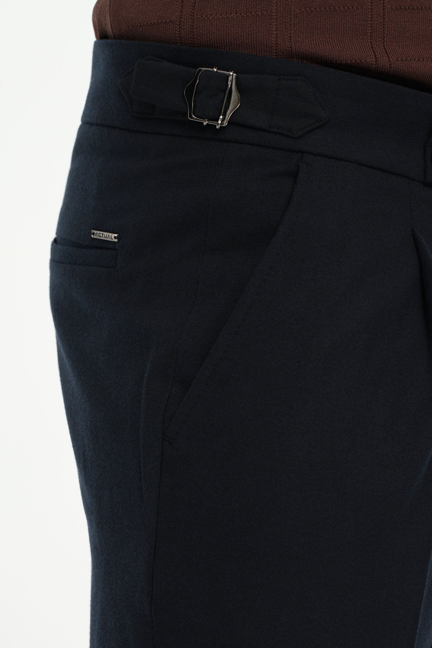 Tailored Hose mit Bundfalten und seitlichen Verstellern | Premium Stretch-Stoff – Modell 1433