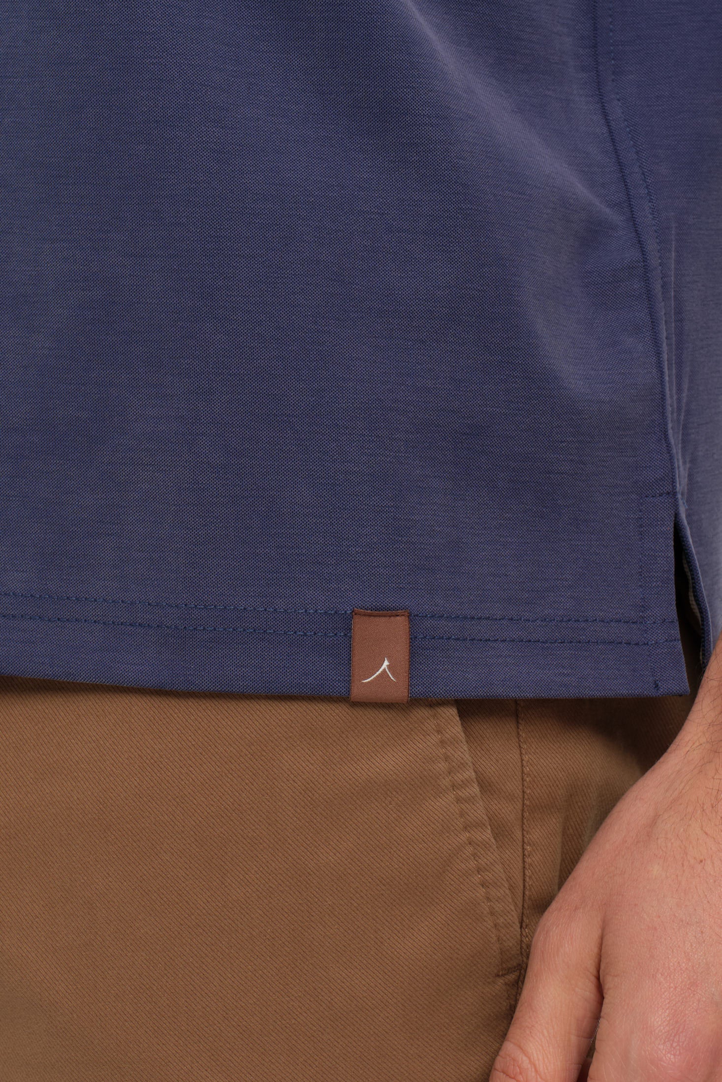 Getailleerde zip polo | TENCEL™ stretch blend voor moderne business casual – Model 8039
