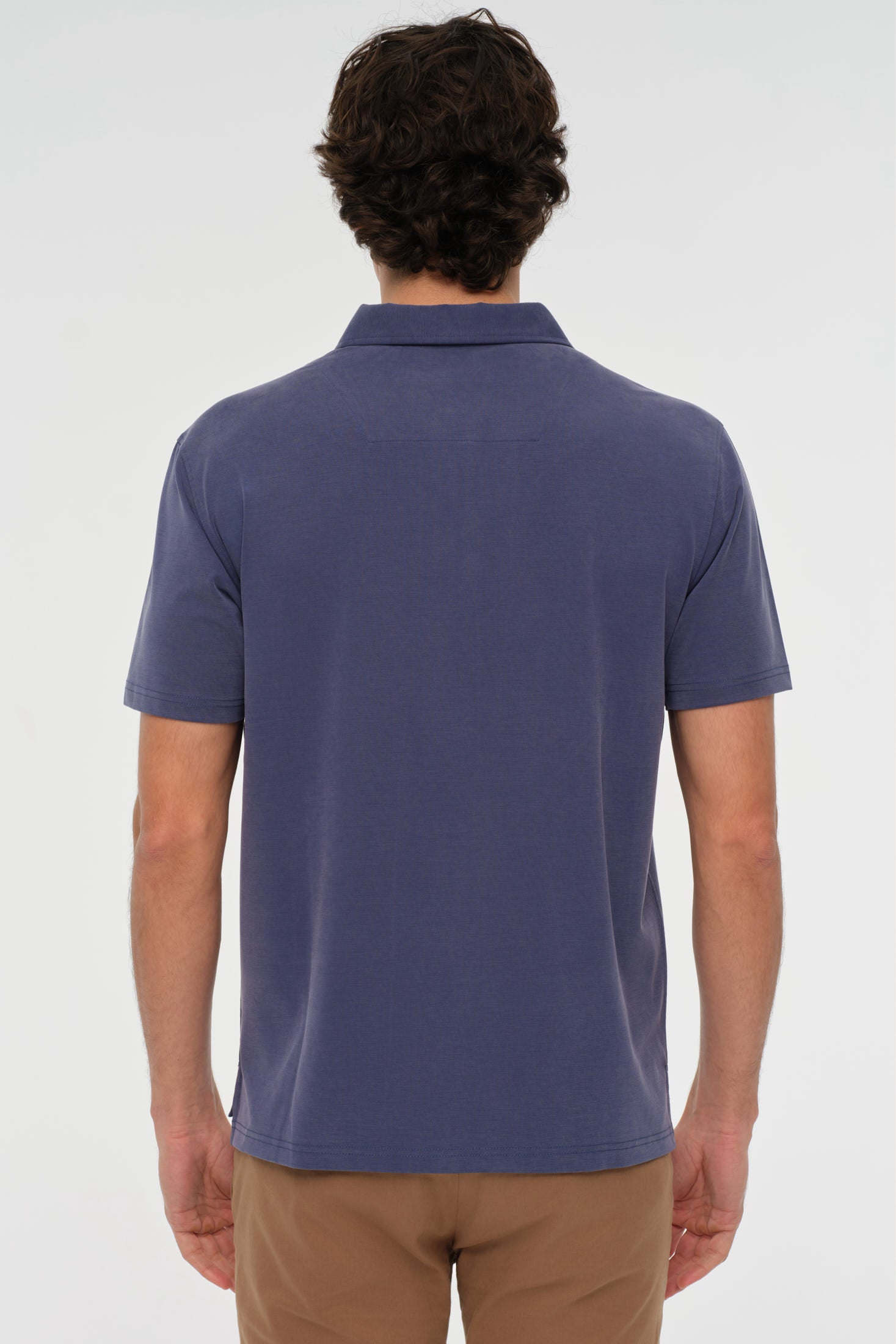 Getailleerde zip polo | TENCEL™ stretch blend voor moderne business casual – Model 8039