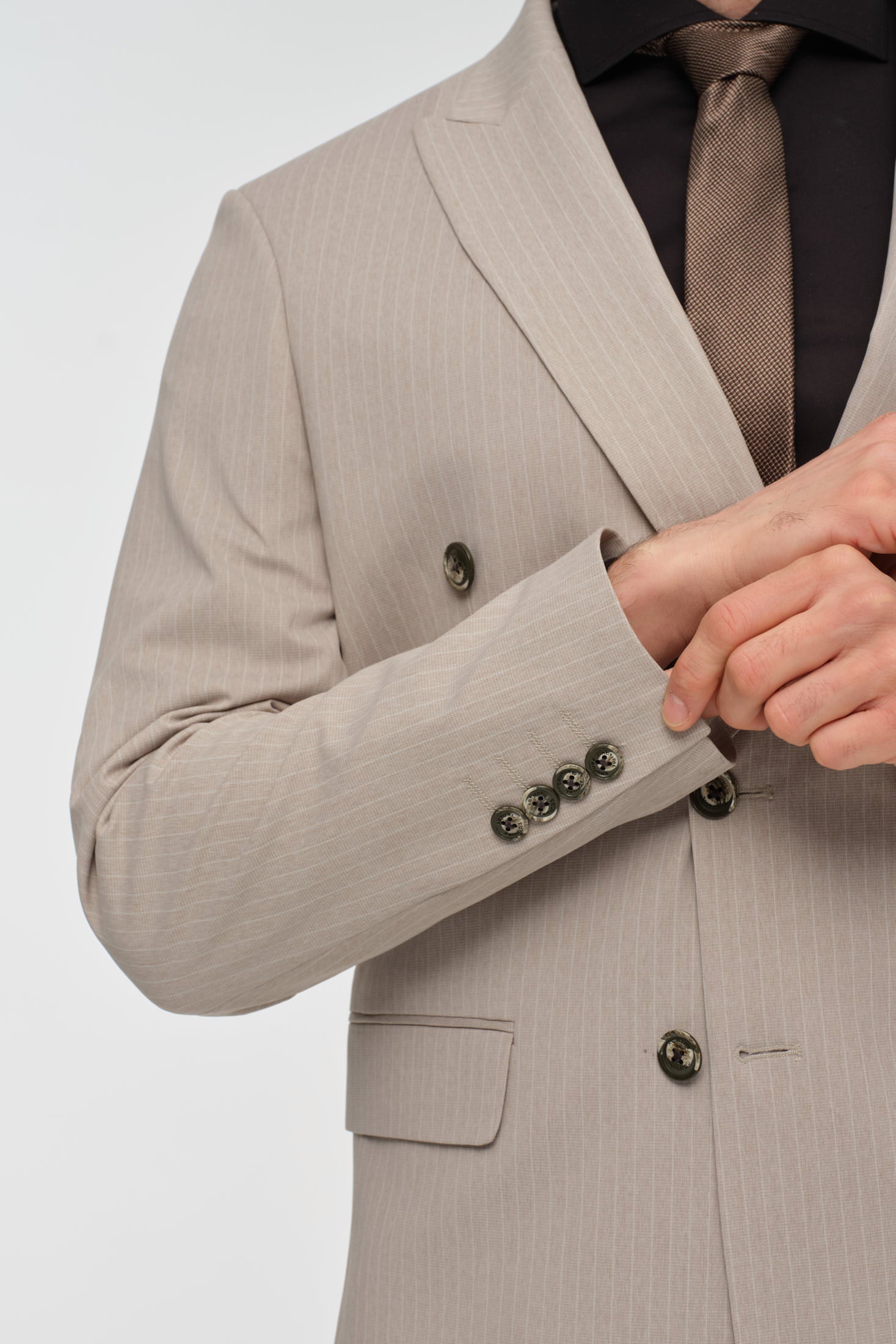 Double-Breasted Tailored Fit Suit | Modern Elegance – Model 4078