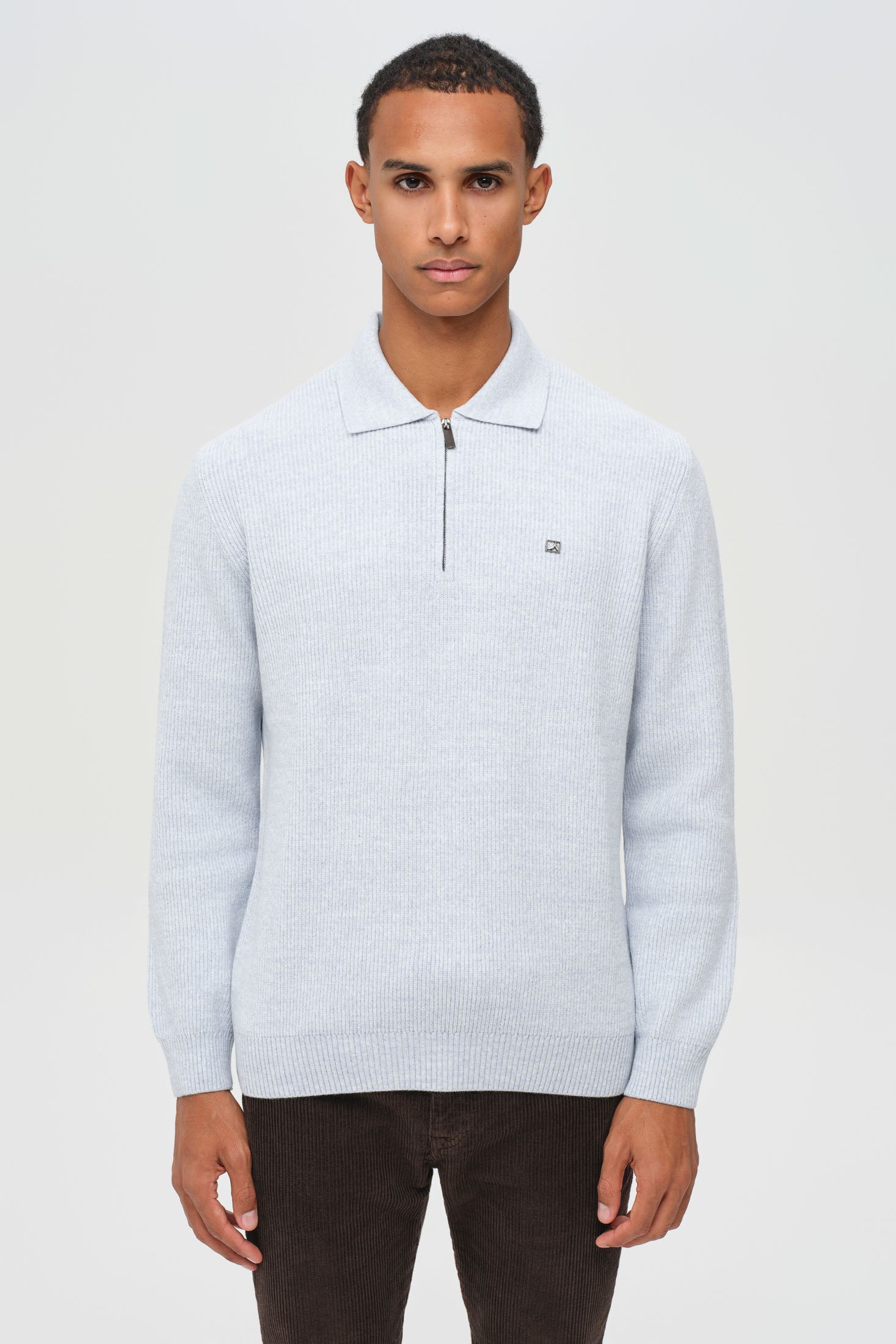 Hochwertiger Herren-Strickpullover mit halbem Reißverschluss – Weiches Stretchmaterial | Modell 8024