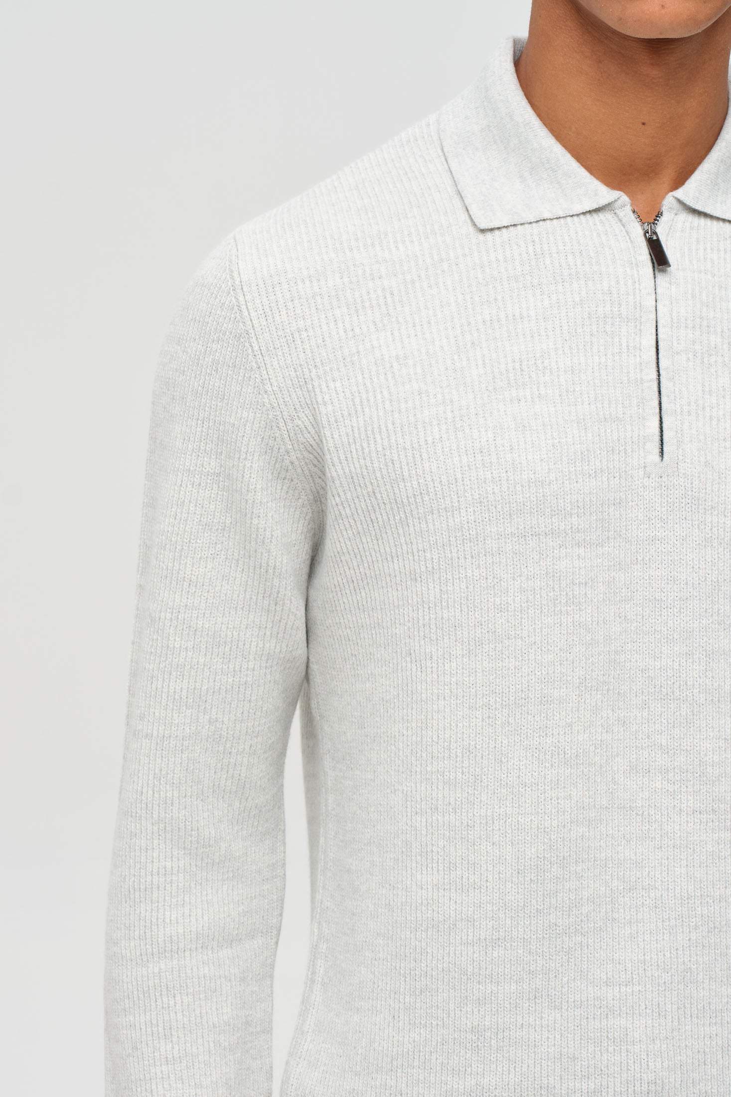 Hochwertiger Herren-Strickpullover mit halbem Reißverschluss – Weiches Stretchmaterial | Modell 8024