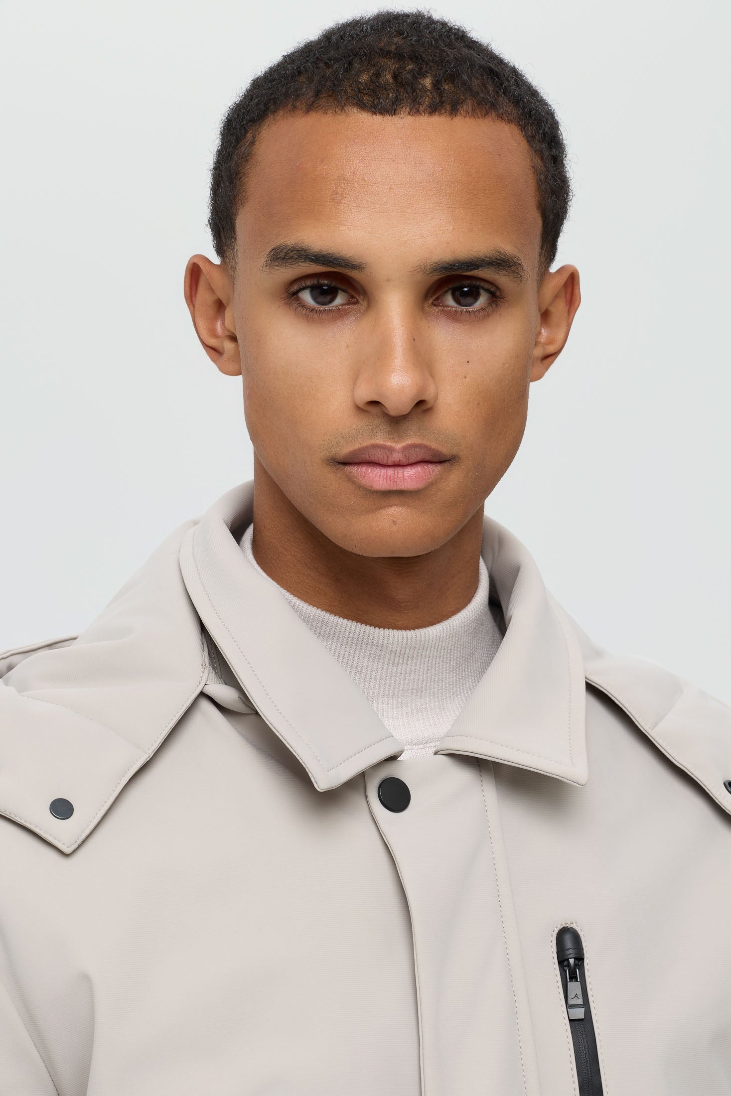 Hochwertiger Herren-Steppmantel – Technisches Isoliergewebe | Modell 6062