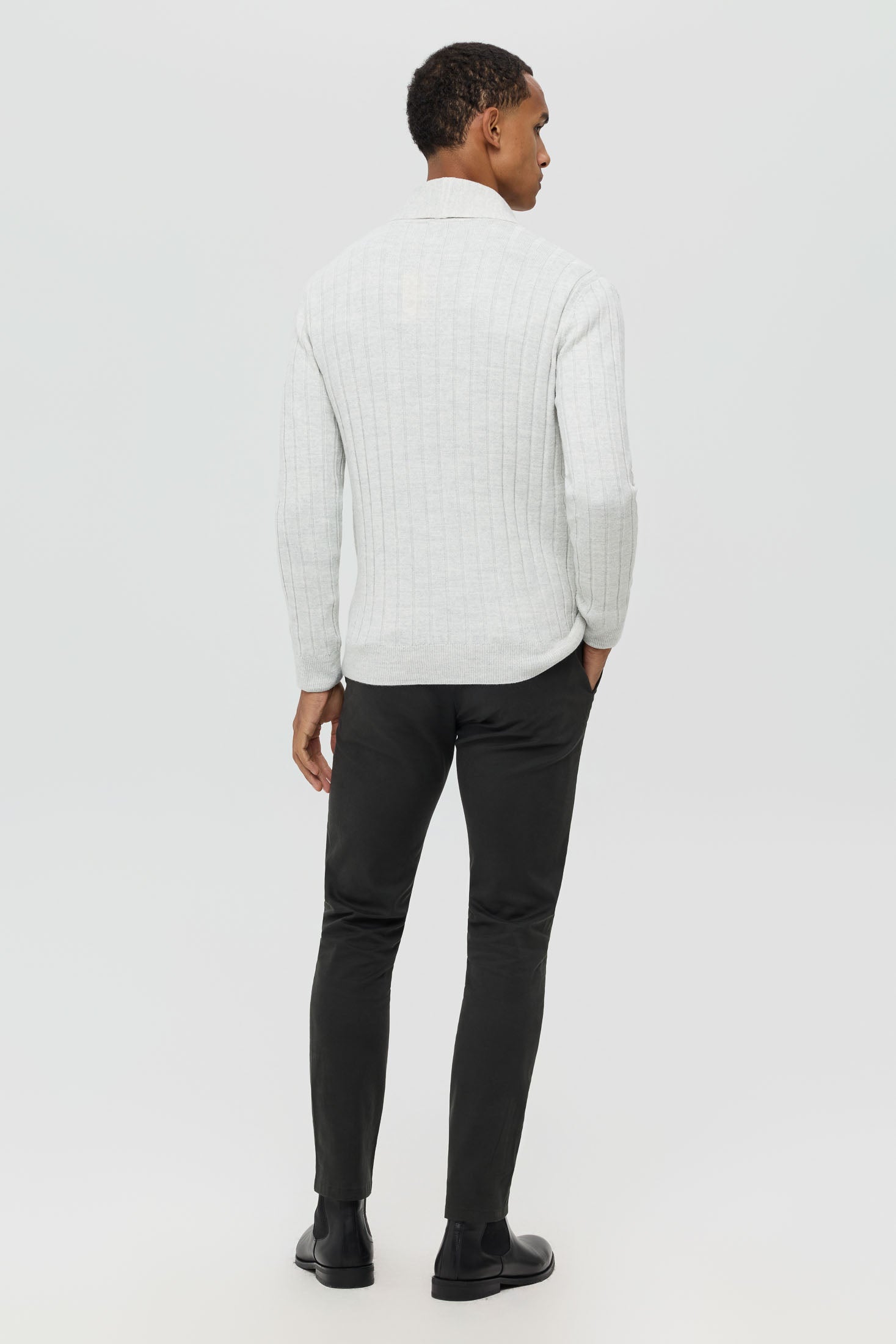 Hochwertige Herren-Strickjacke mit Schalkragen – Woll-Kaschmir-Mischung | Modell 8026