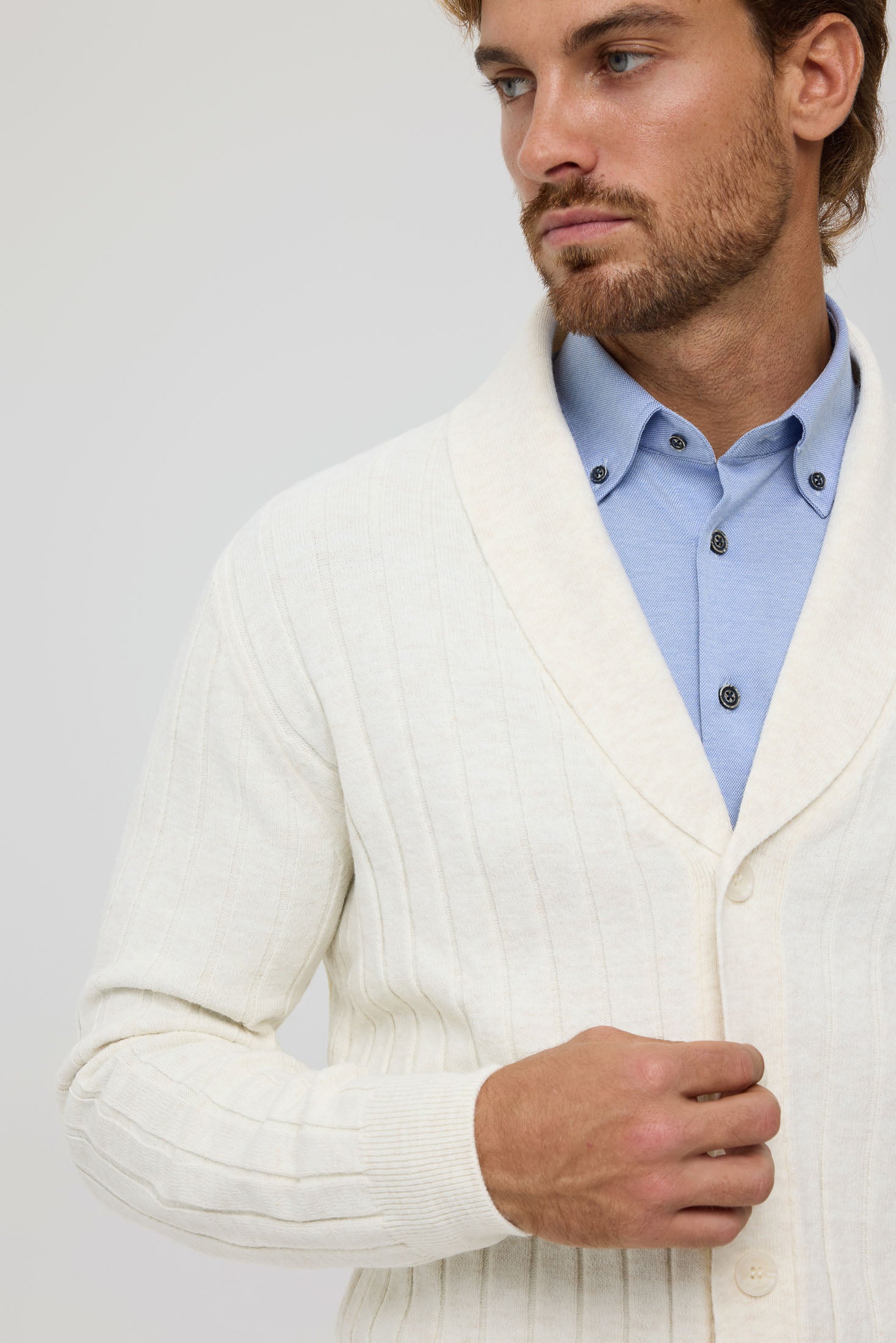 Hochwertige Herren-Strickjacke mit Schalkragen – Woll-Kaschmir-Mischung | Modell 8026