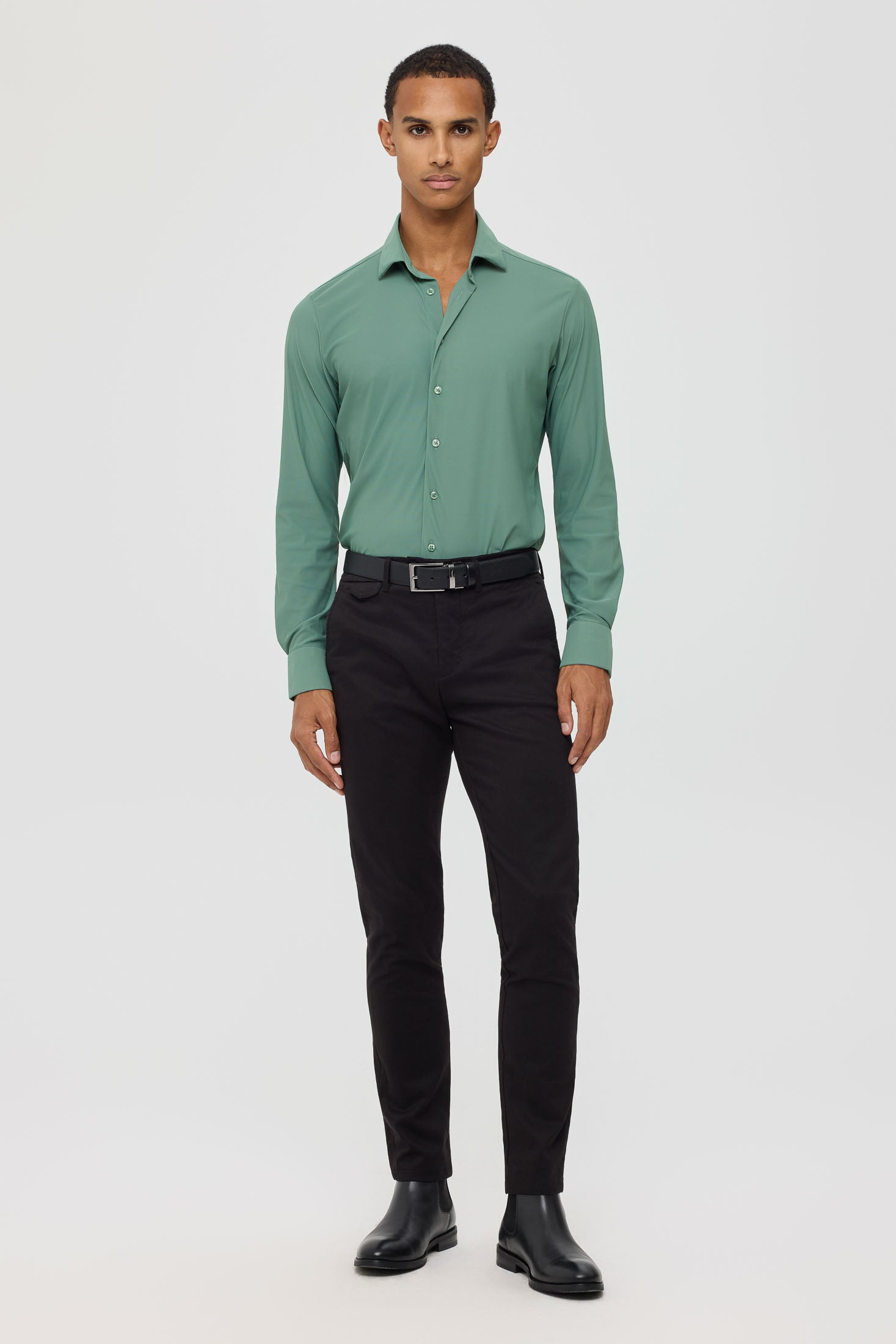 Men’s Slim Fit Performance Stretch Shirt | Style 25-047