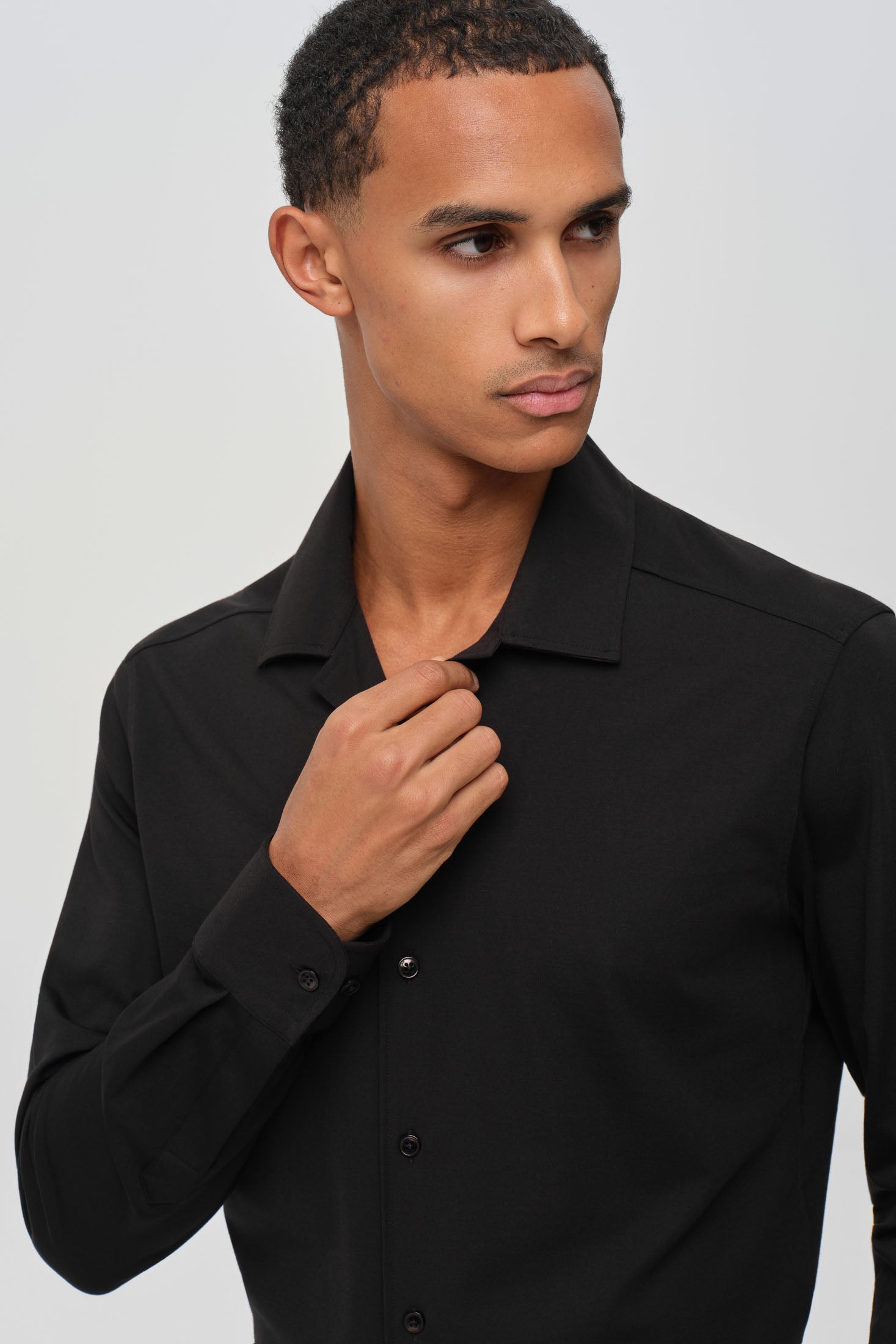 Hochwertiges Herren-Businesshemd – Weicher Stretch-Jersey | Modell 25-052