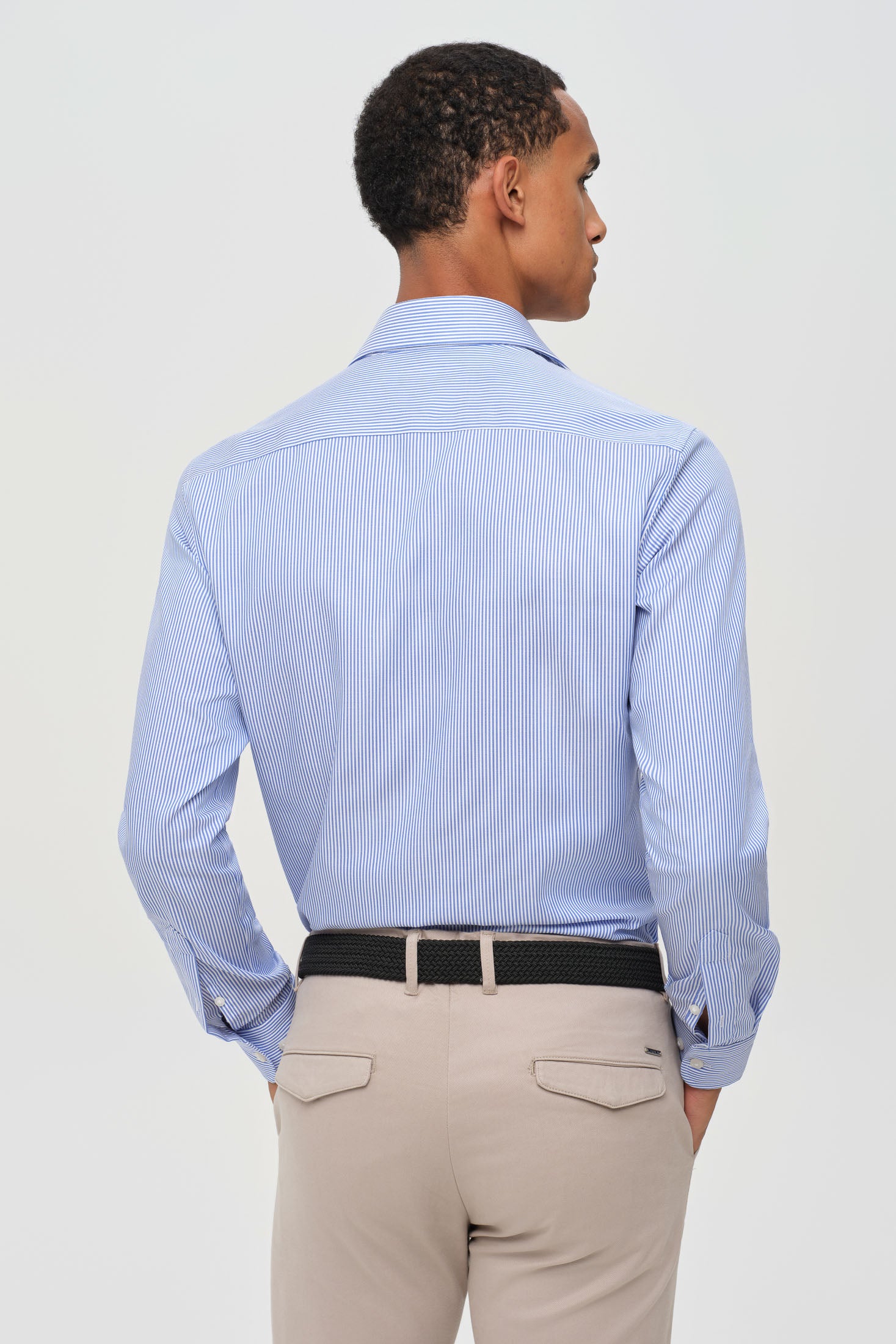 Hochwertiges Herren-Businesshemd – Bügelfrei, strukturierte Webart | Modell 25-045