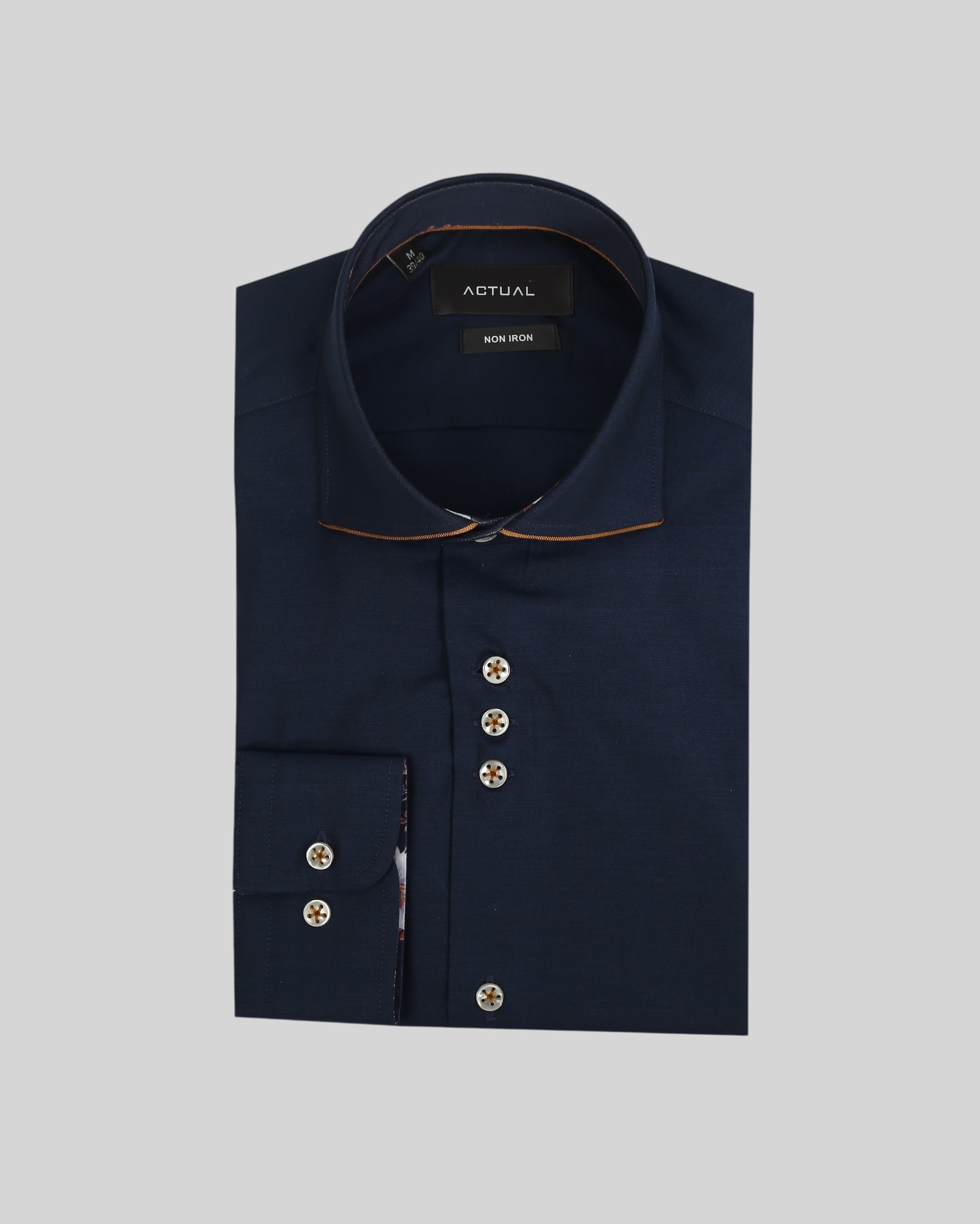 Strijkvrij twill overhemd van 100% katoen in slim fit met contrastdetails – Model 25-028