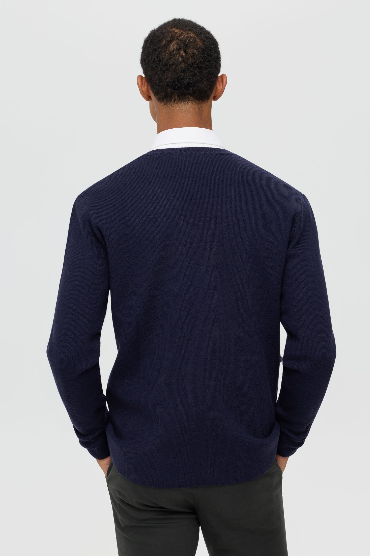 Men’s Premium V-Neck Knit Pullover – Soft Wool Blend | Style 8025