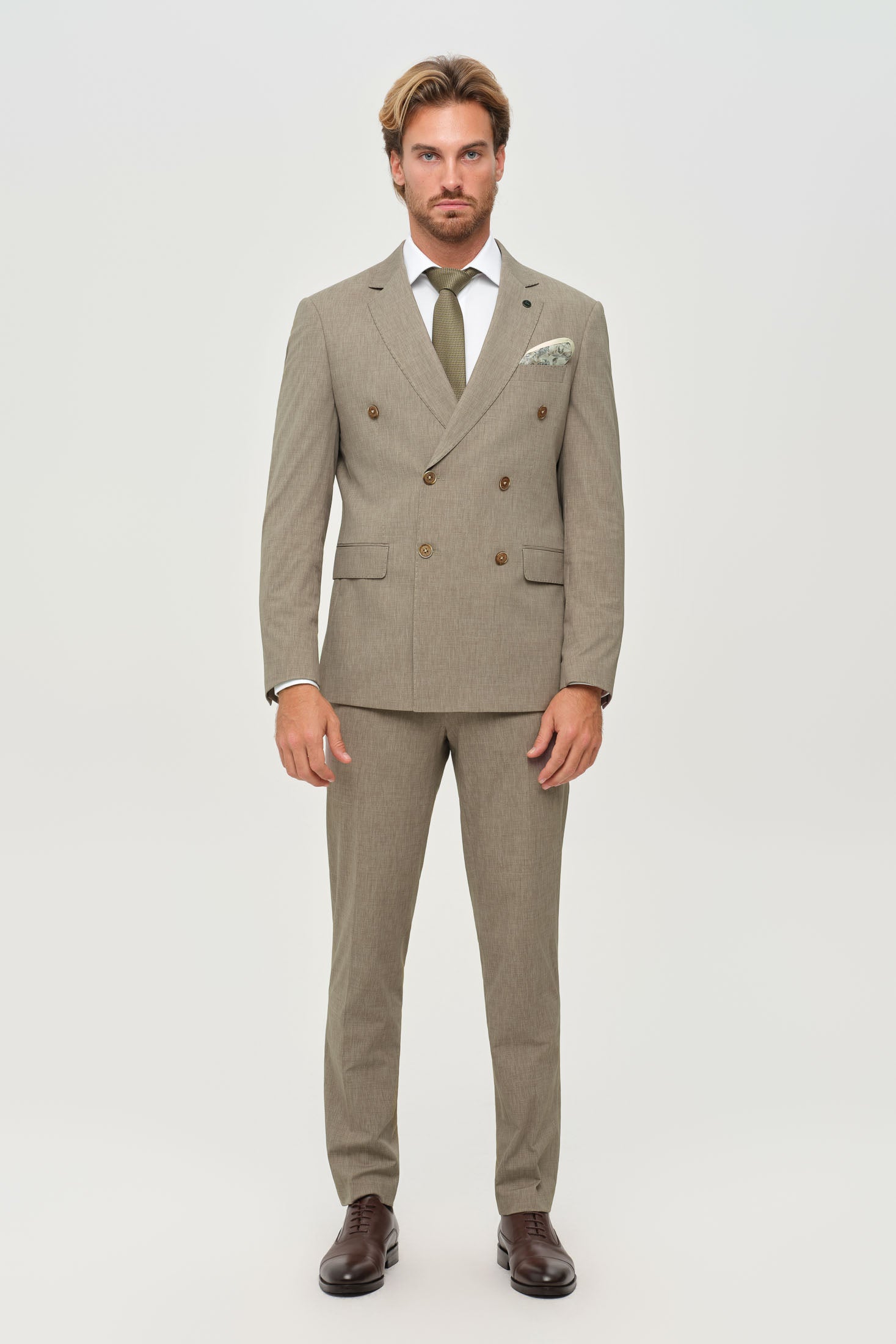 Men’s Double-Breasted Suit – Refined Stretch Structure | Style 4077