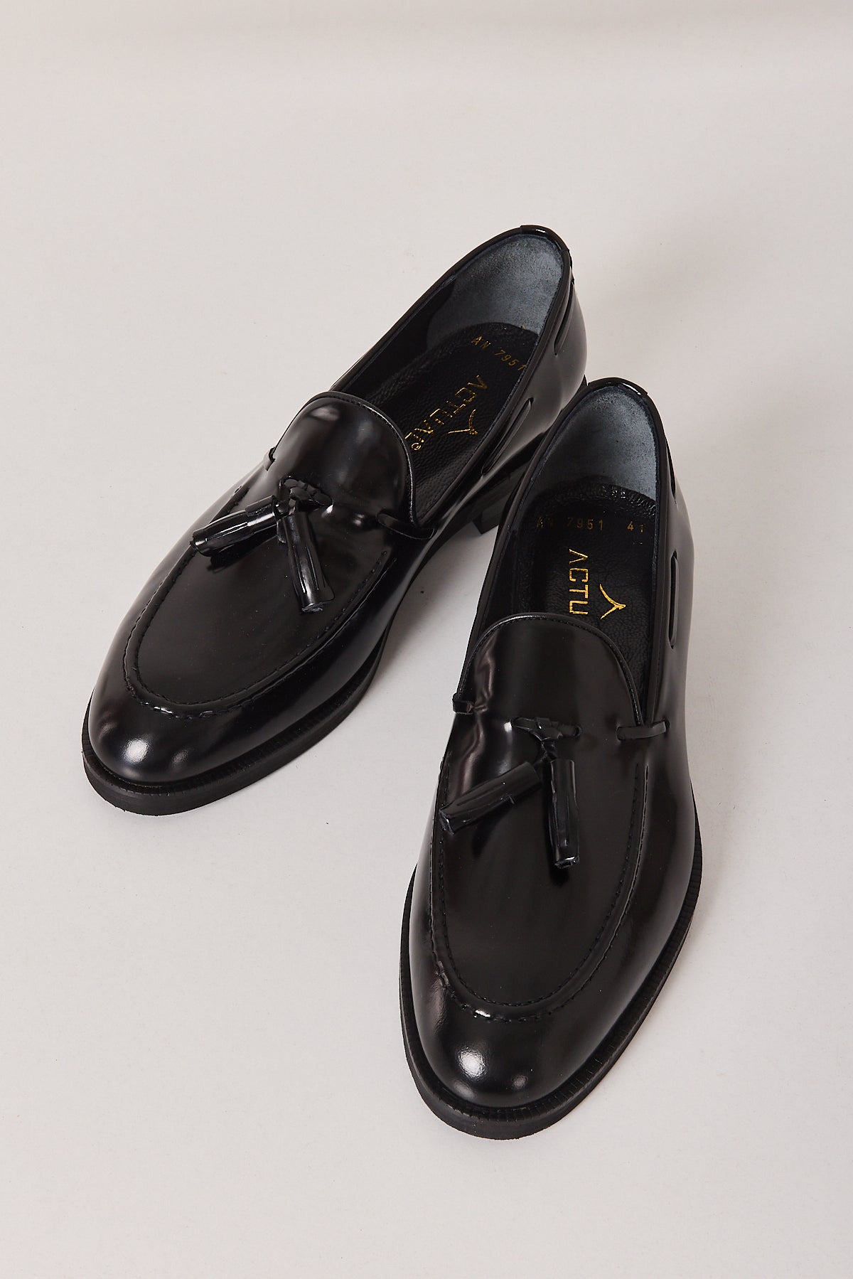 Premium-Herren-Slipper aus Leder mit Quasten – Echtes Vollnarbenleder