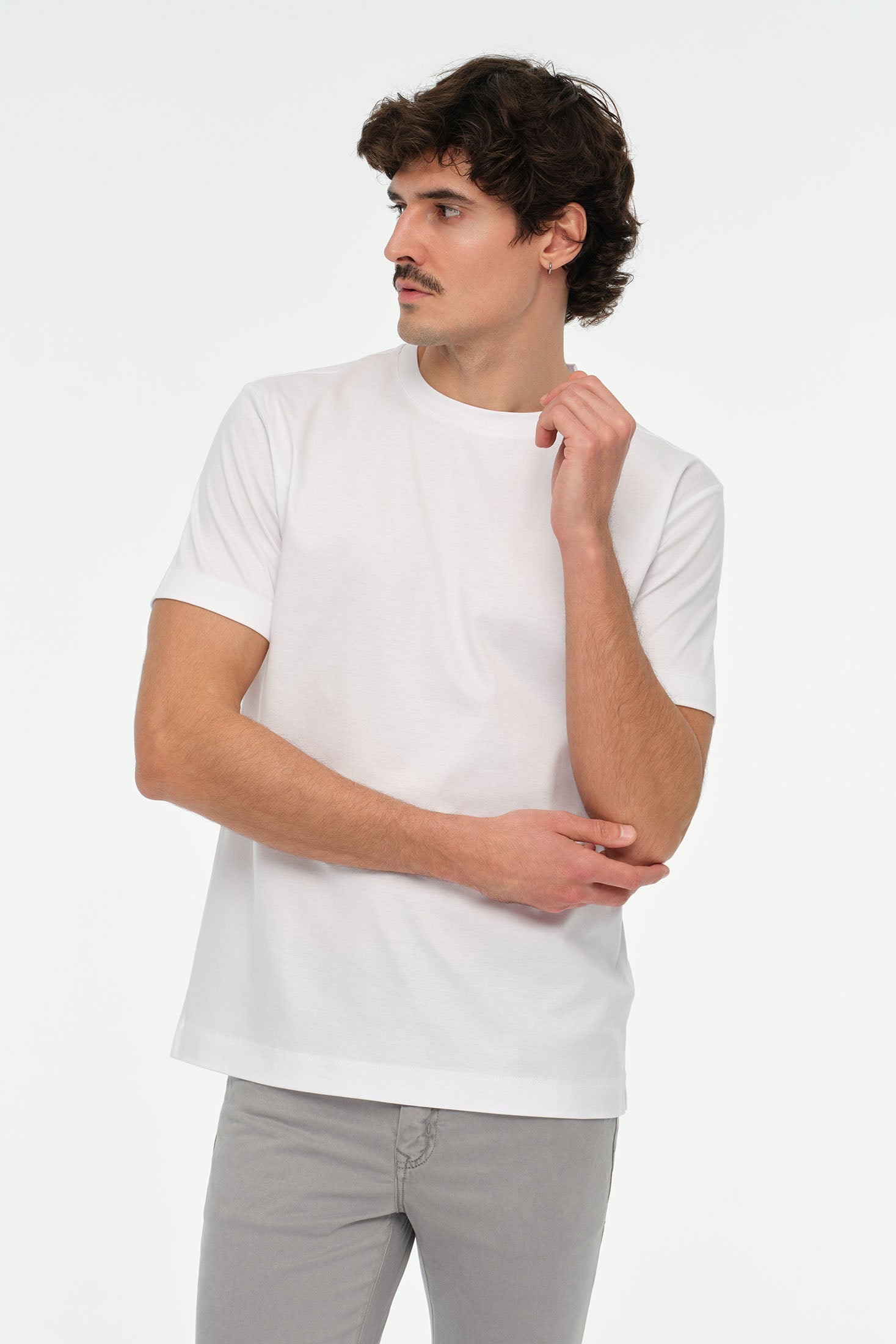 Herren Premium Basic T-Shirt aus merzerisierter Baumwolle – Slim Fit | Stil 8508