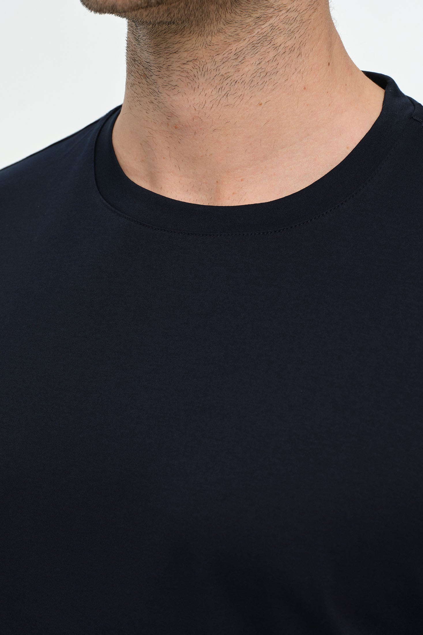 Herren Premium Basic T-Shirt aus merzerisierter Baumwolle – Slim Fit | Stil 8508