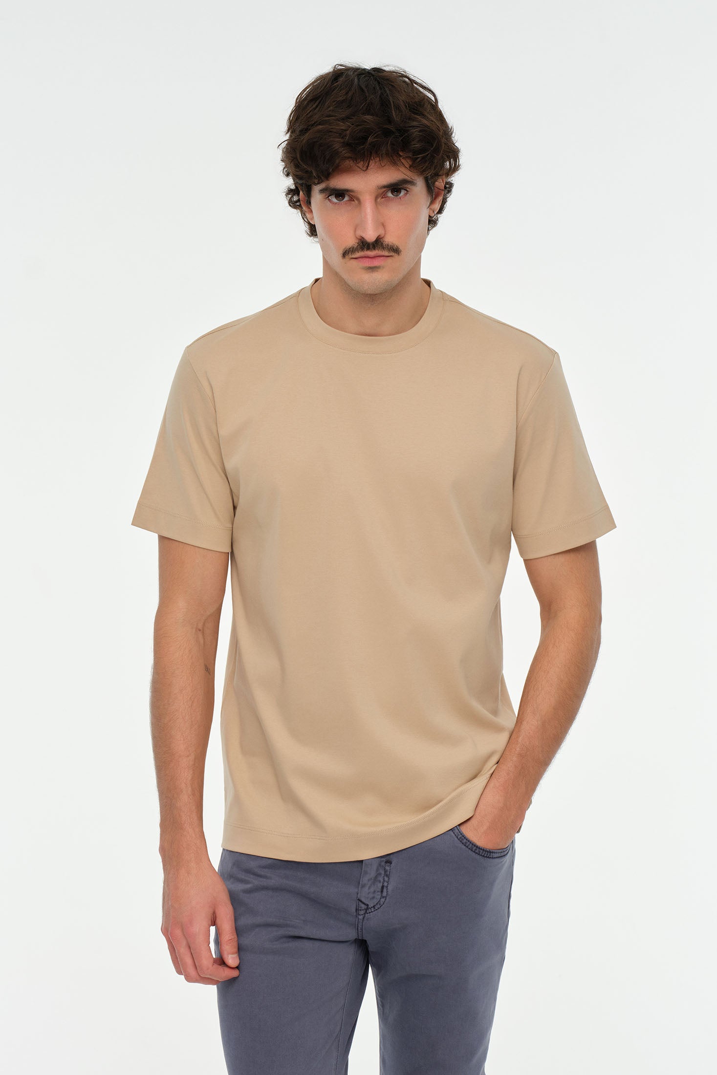 Herren Premium Basic T-Shirt aus merzerisierter Baumwolle – Slim Fit | Stil 8508