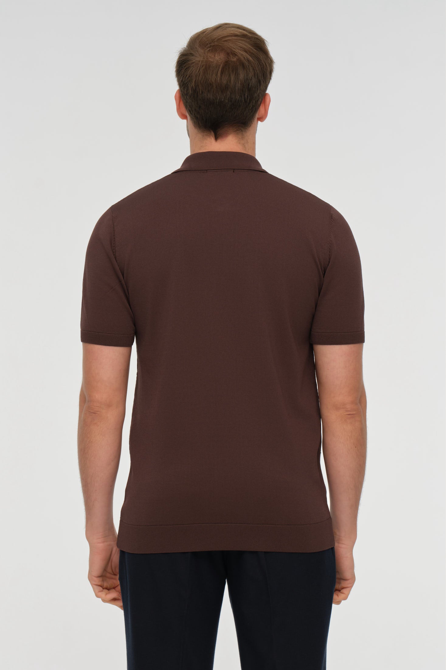 Strukturiertes Tricot-Strick-Polo mit Reißverschlusskragen | Raffinierte strukturierte Eleganz – Modell 8041