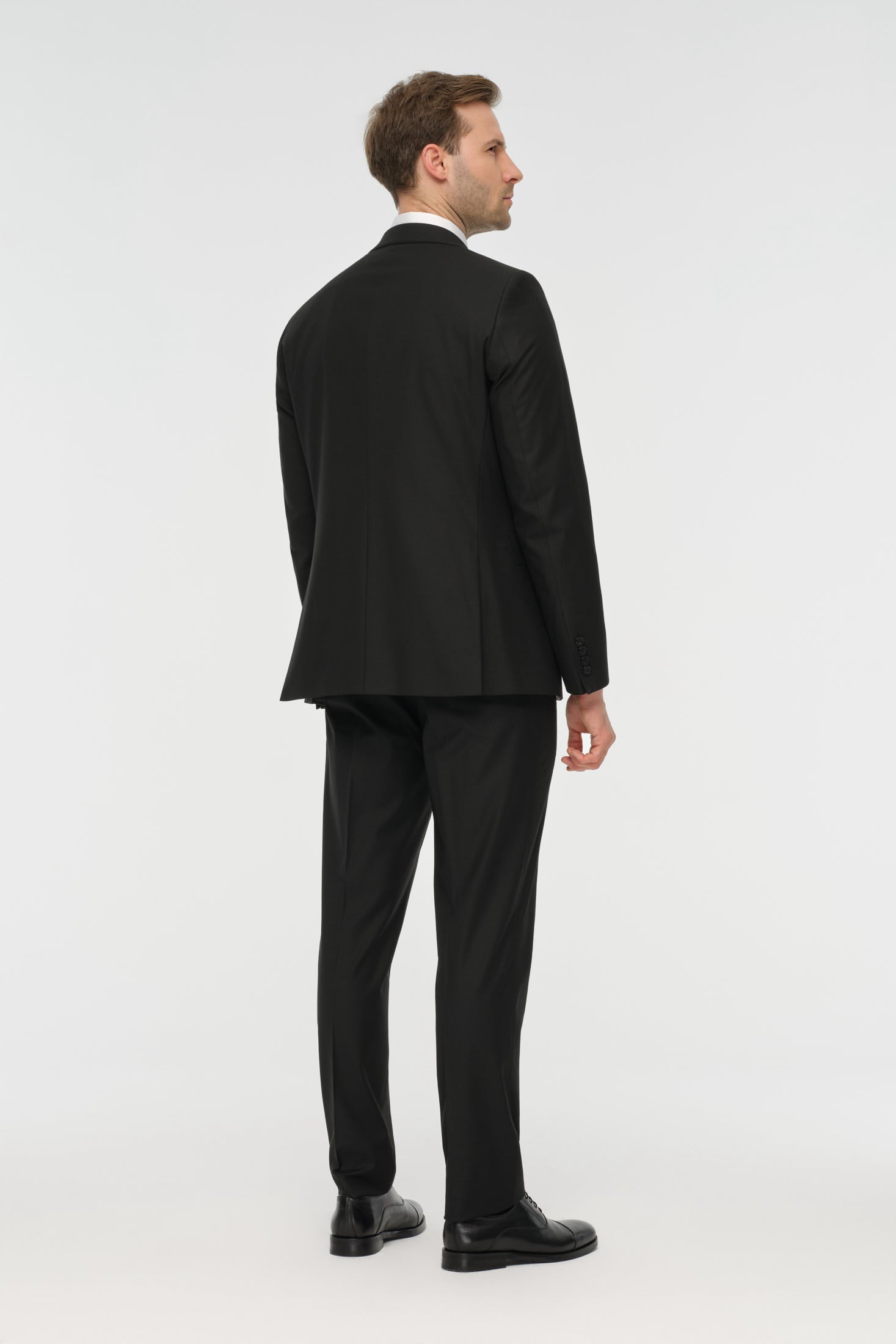 Two-Piece Suit | Tailored Fit Timeless Elegance – Model 4080