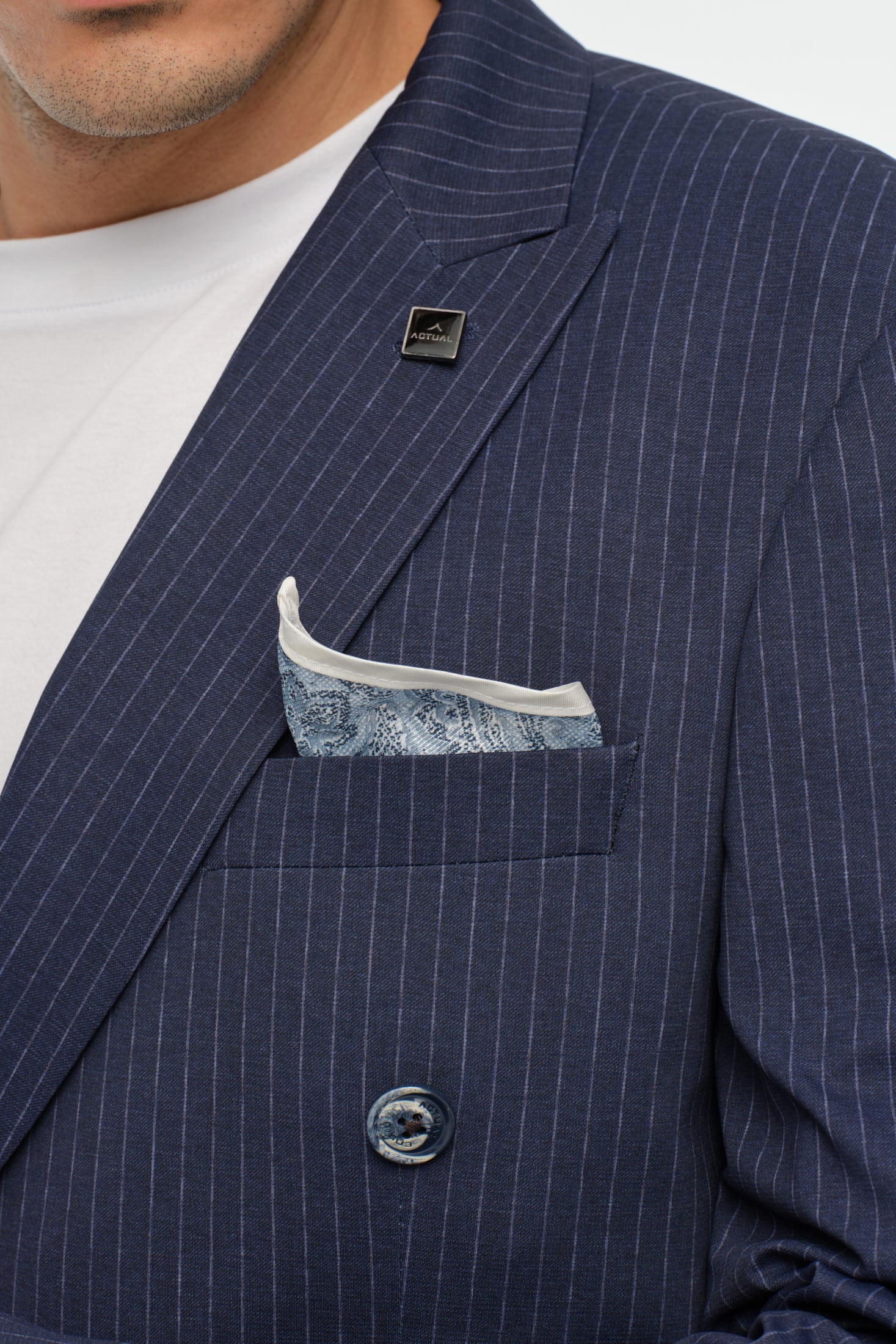 Double-Breasted Tailored Fit Suit | Modern Elegance – Model 4078