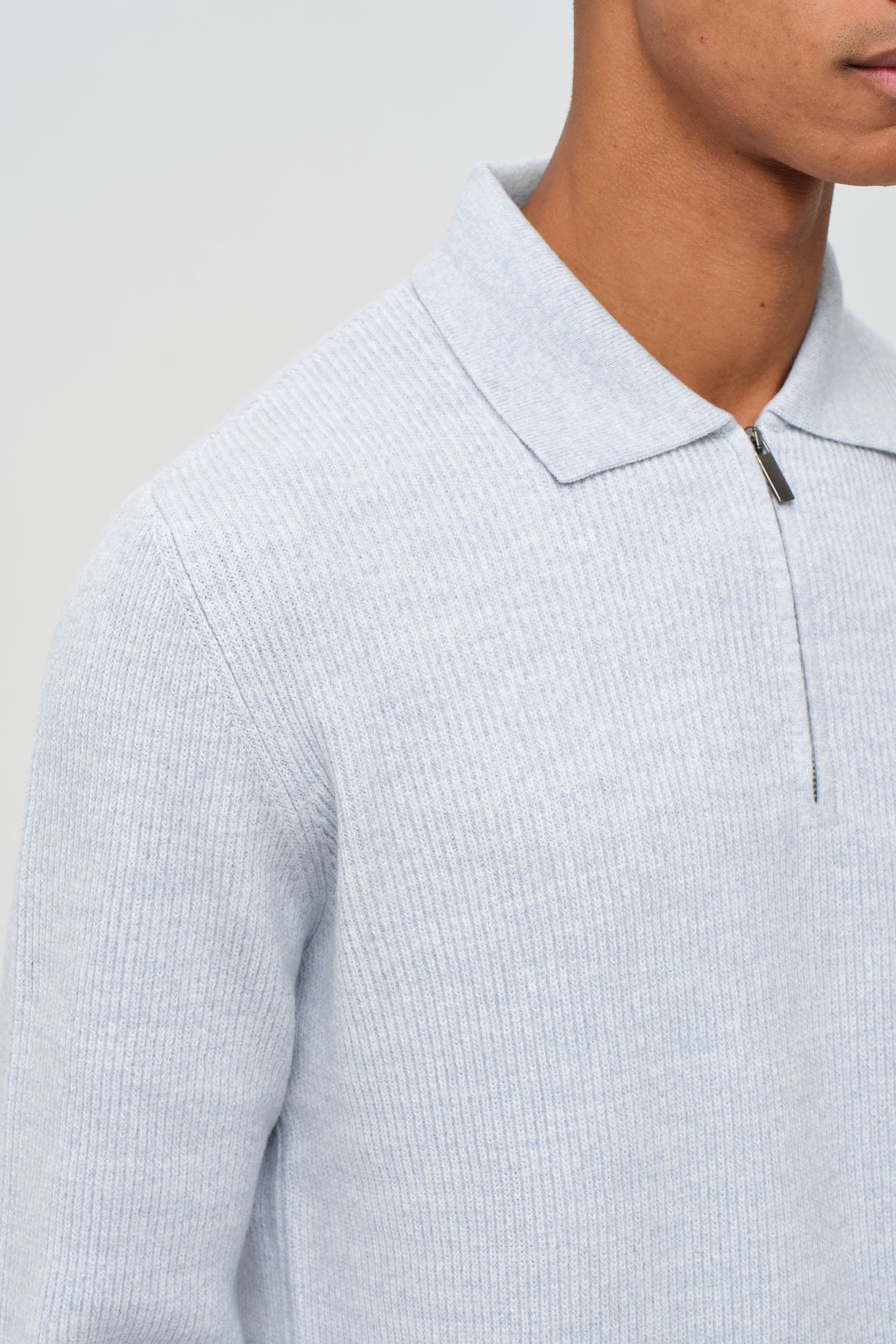 Hochwertiger Herren-Strickpullover mit halbem Reißverschluss – Weiches Stretchmaterial | Modell 8024