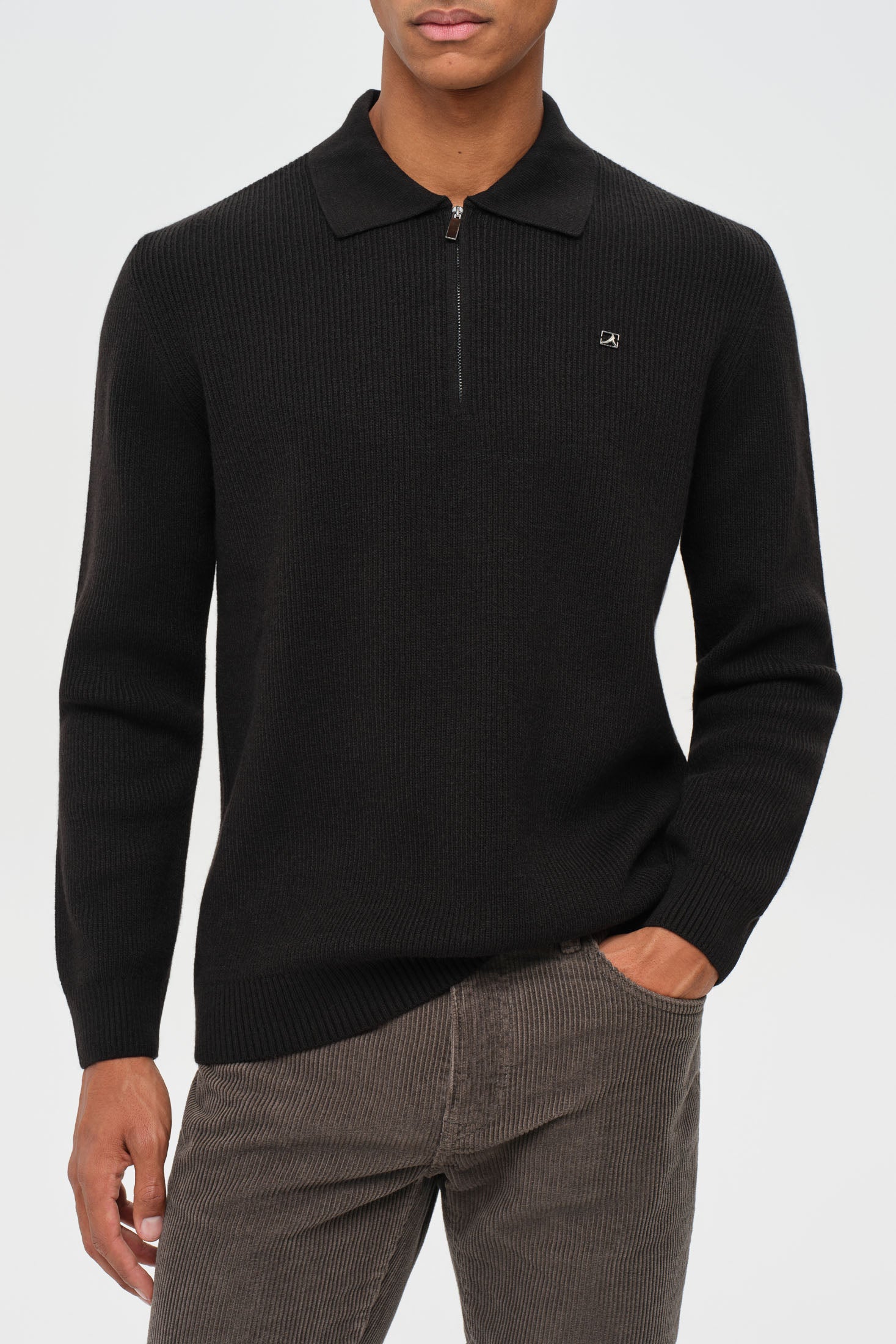 Hochwertiger Herren-Strickpullover mit halbem Reißverschluss – Weiches Stretchmaterial | Modell 8024