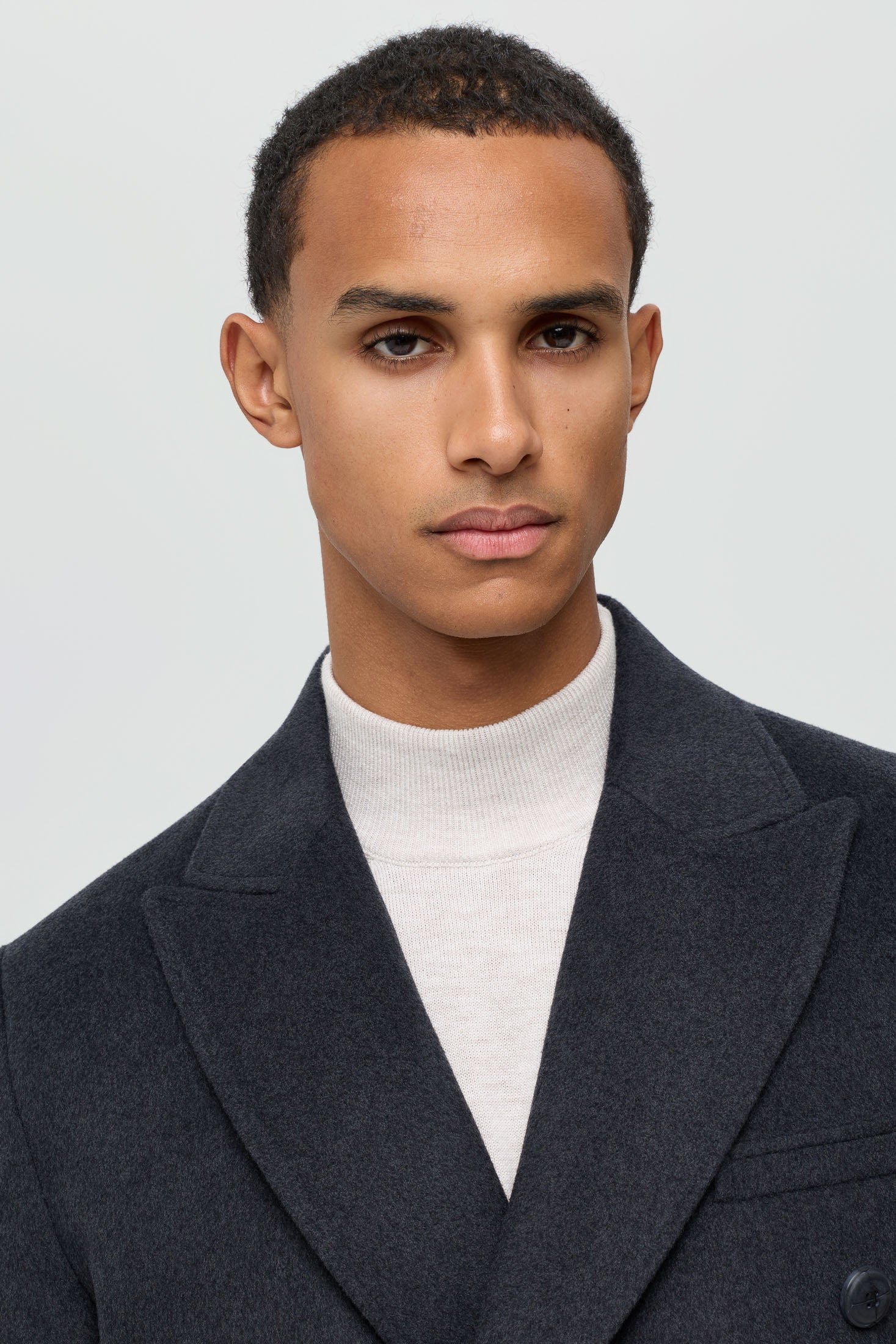 Men’s Double-Breasted Wool Blend Trench Coat – Timeless Elegance | Style 6065