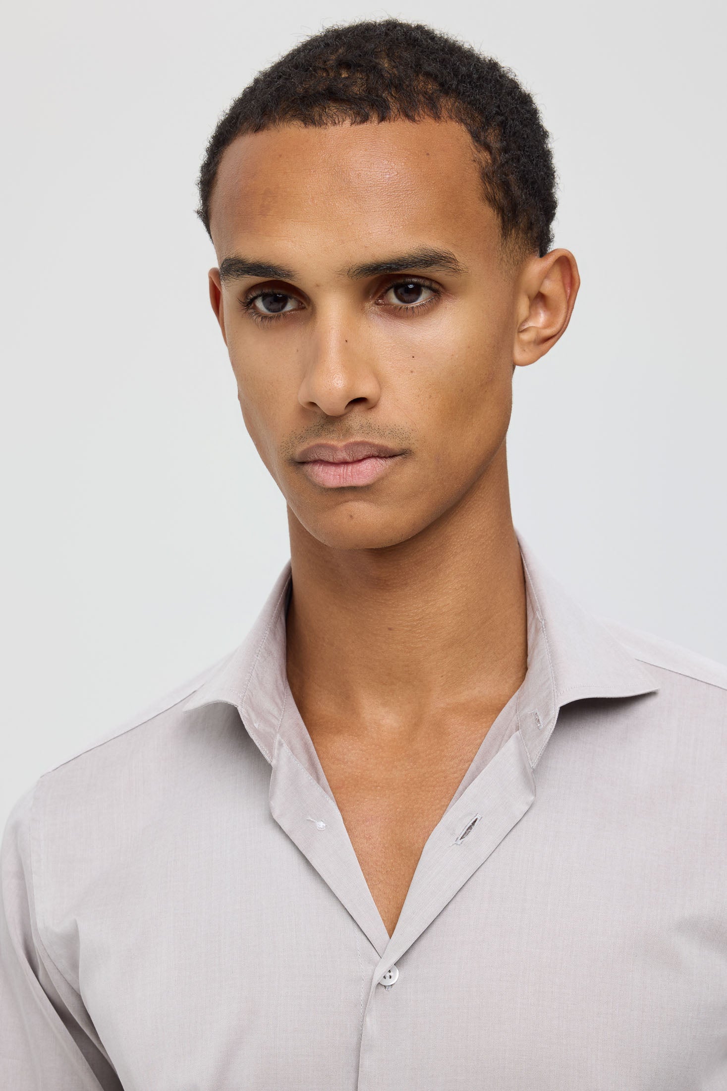 Hochwertiges Herren-Businesshemd – Feiner Twill-Stretchstoff | Modell 25-043