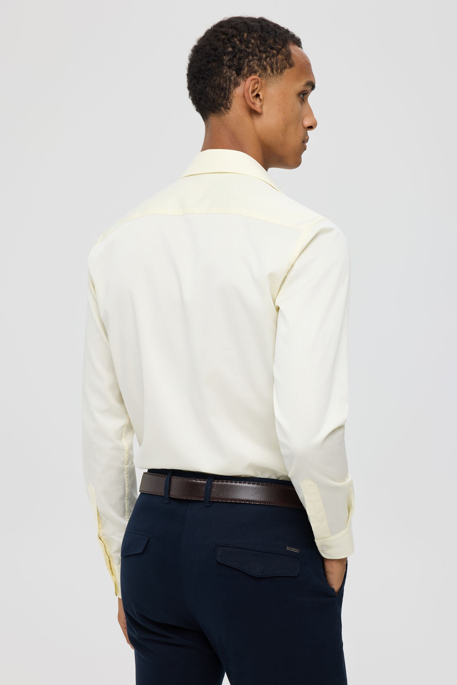 Hochwertiges Herren-Businesshemd – Feiner Twill-Stretchstoff | Modell 25-043