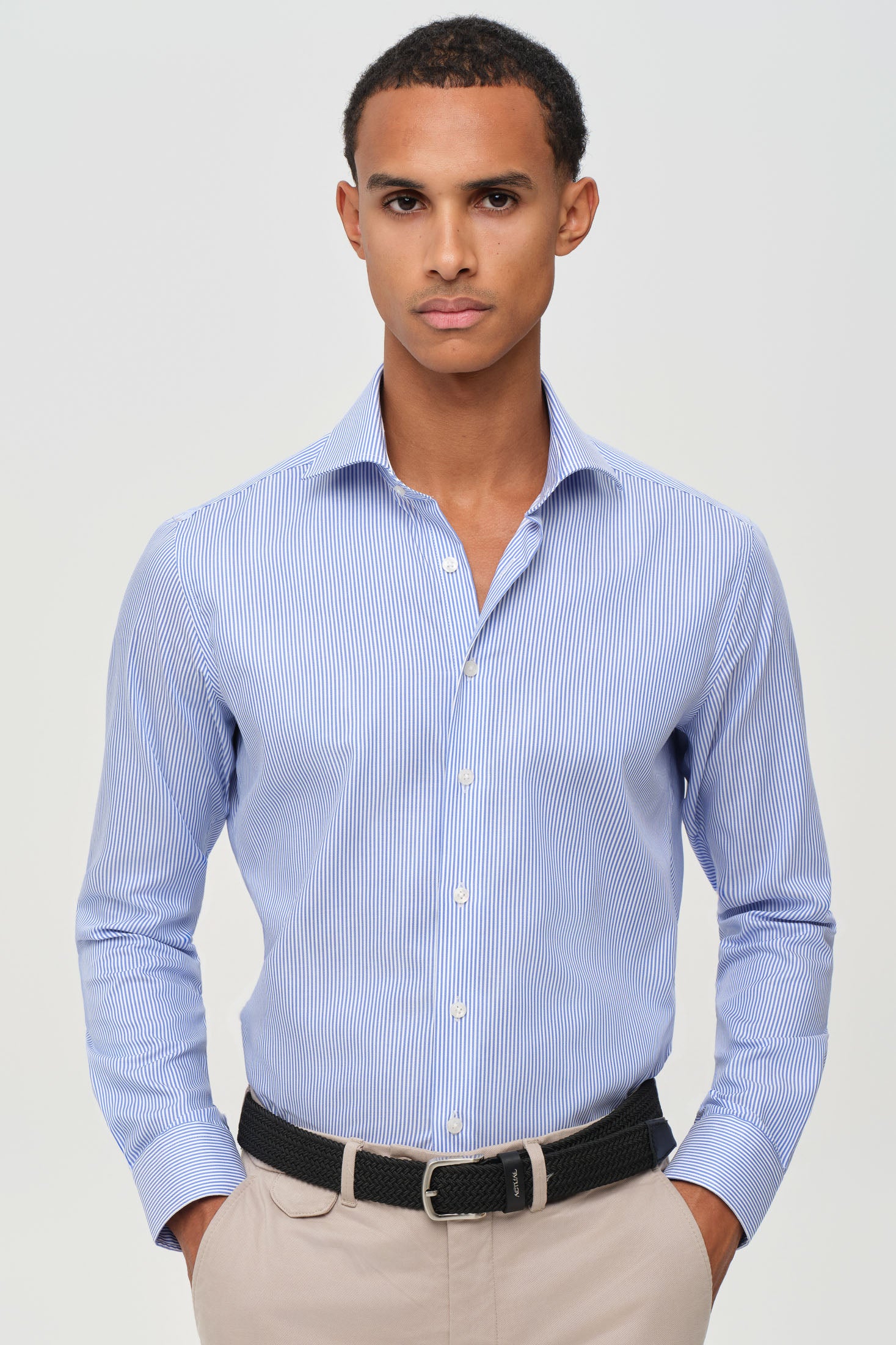 Men’s Premium Business Shirt – Non-Iron Textured Weave | Style 25-045