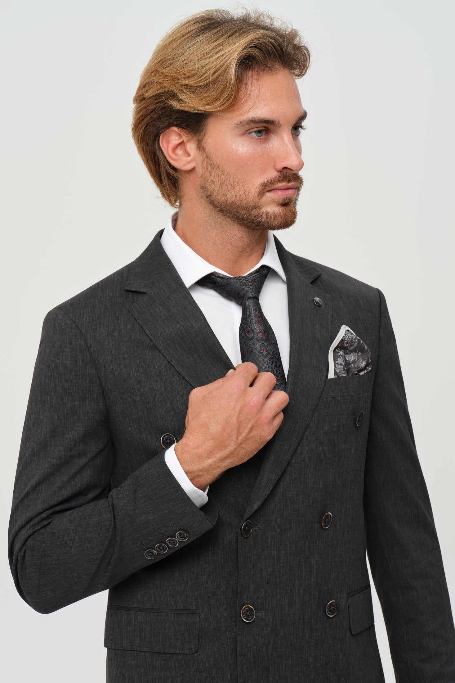 Men’s Double-Breasted Suit – Refined Stretch Structure | Style 4077