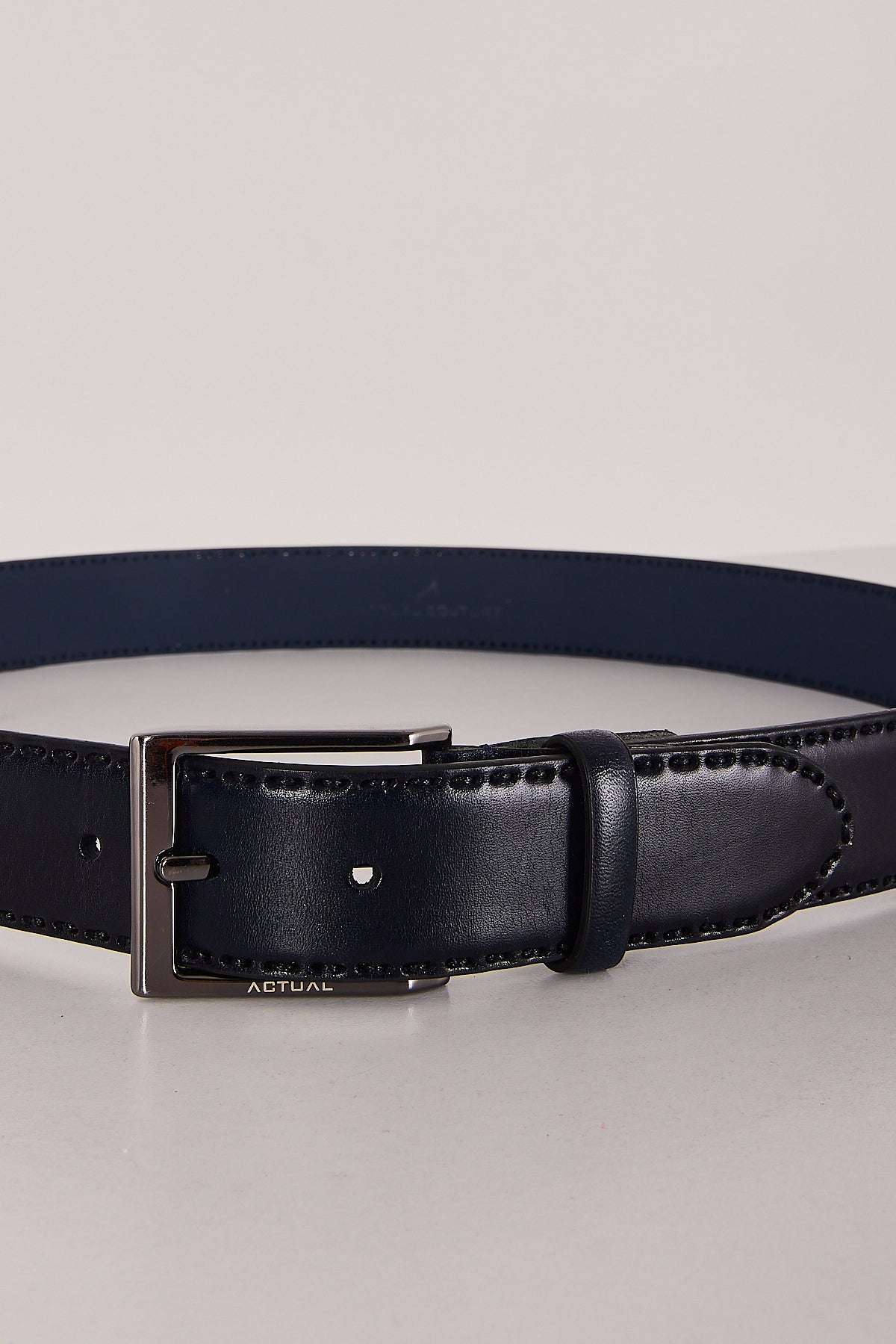 Men’s Classic Stitched-Edge Genuine Leather Belt | Style 3001